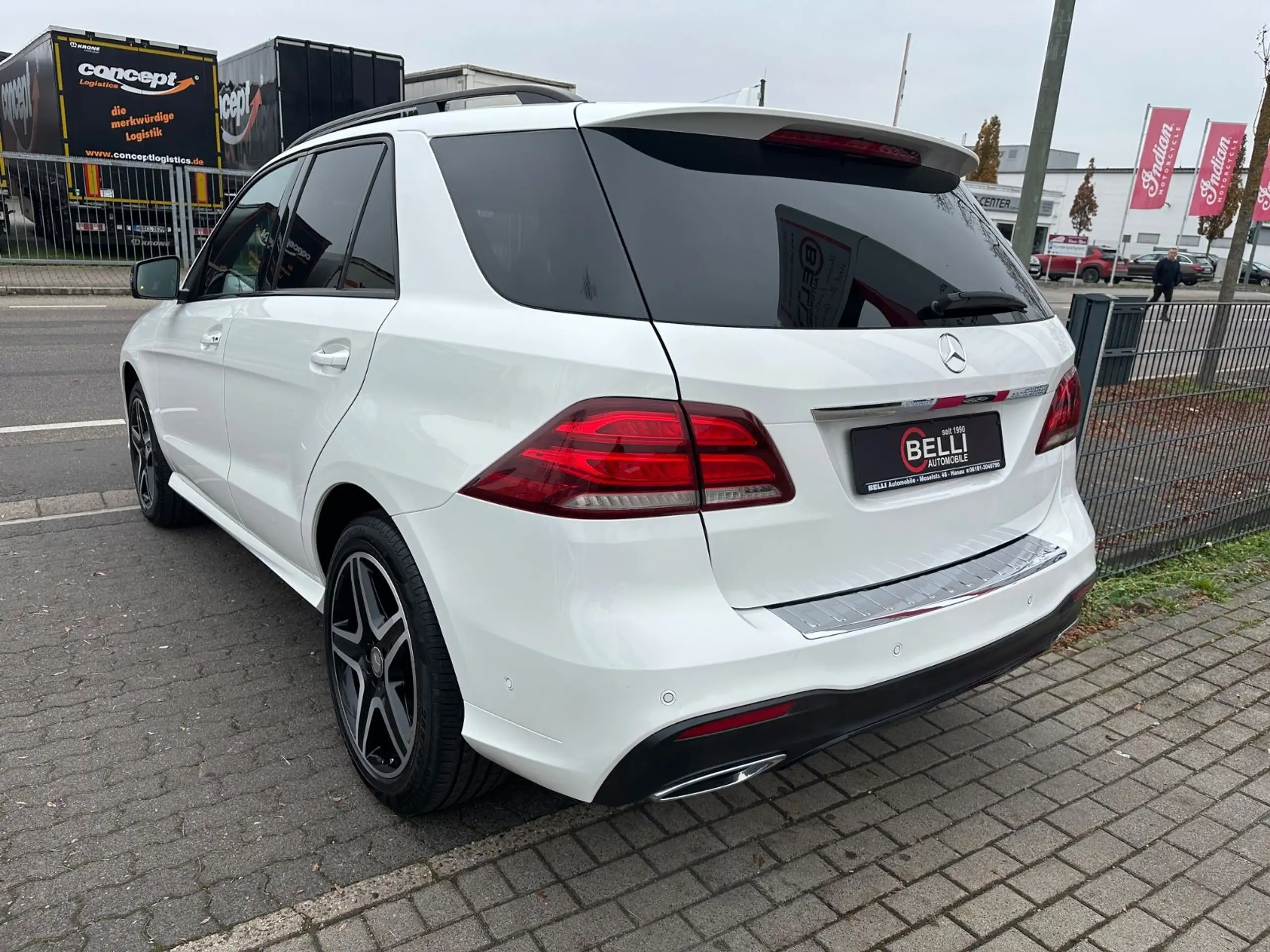 Mercedes-Benz - GLE 350