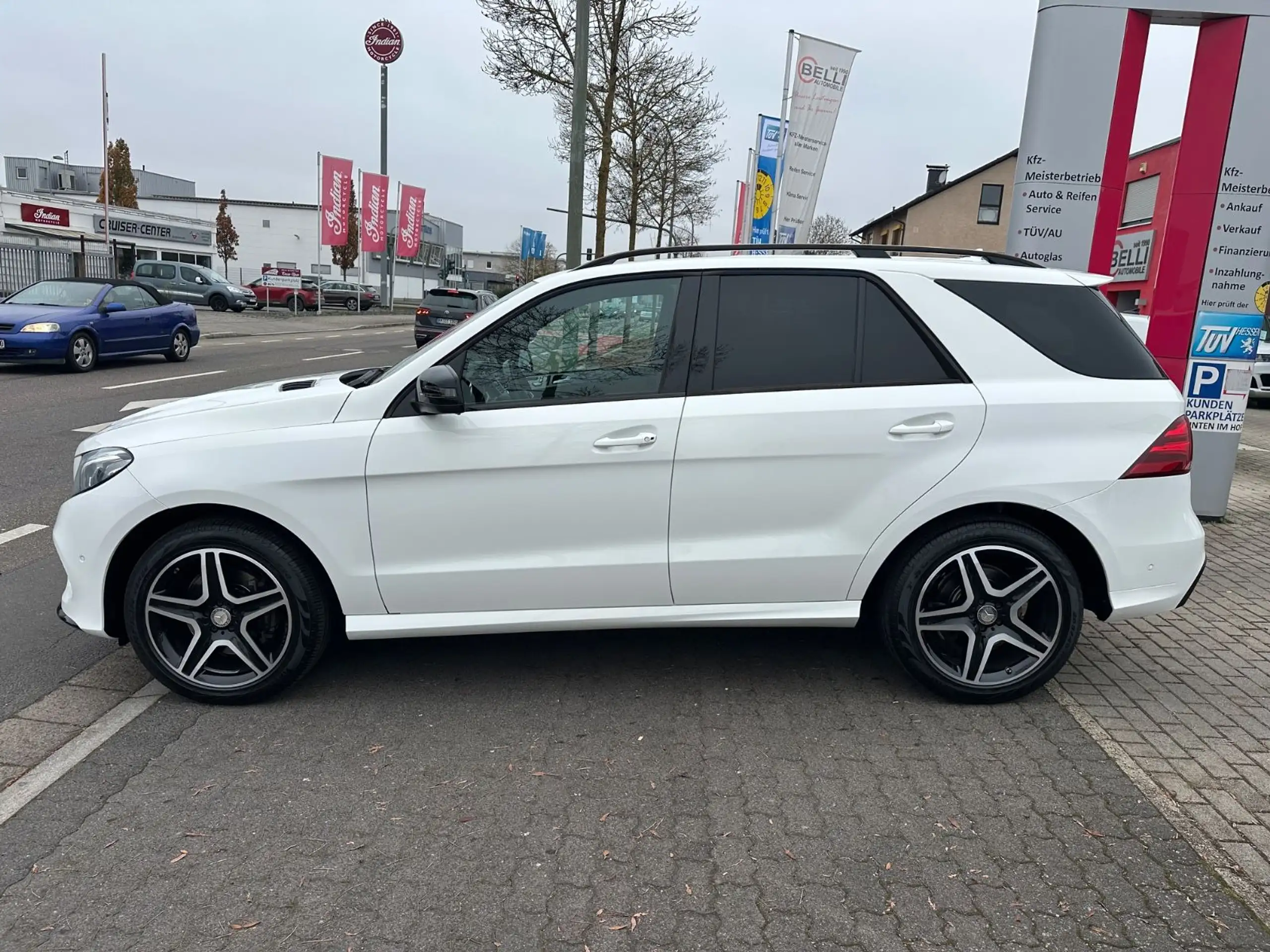 Mercedes-Benz - GLE 350