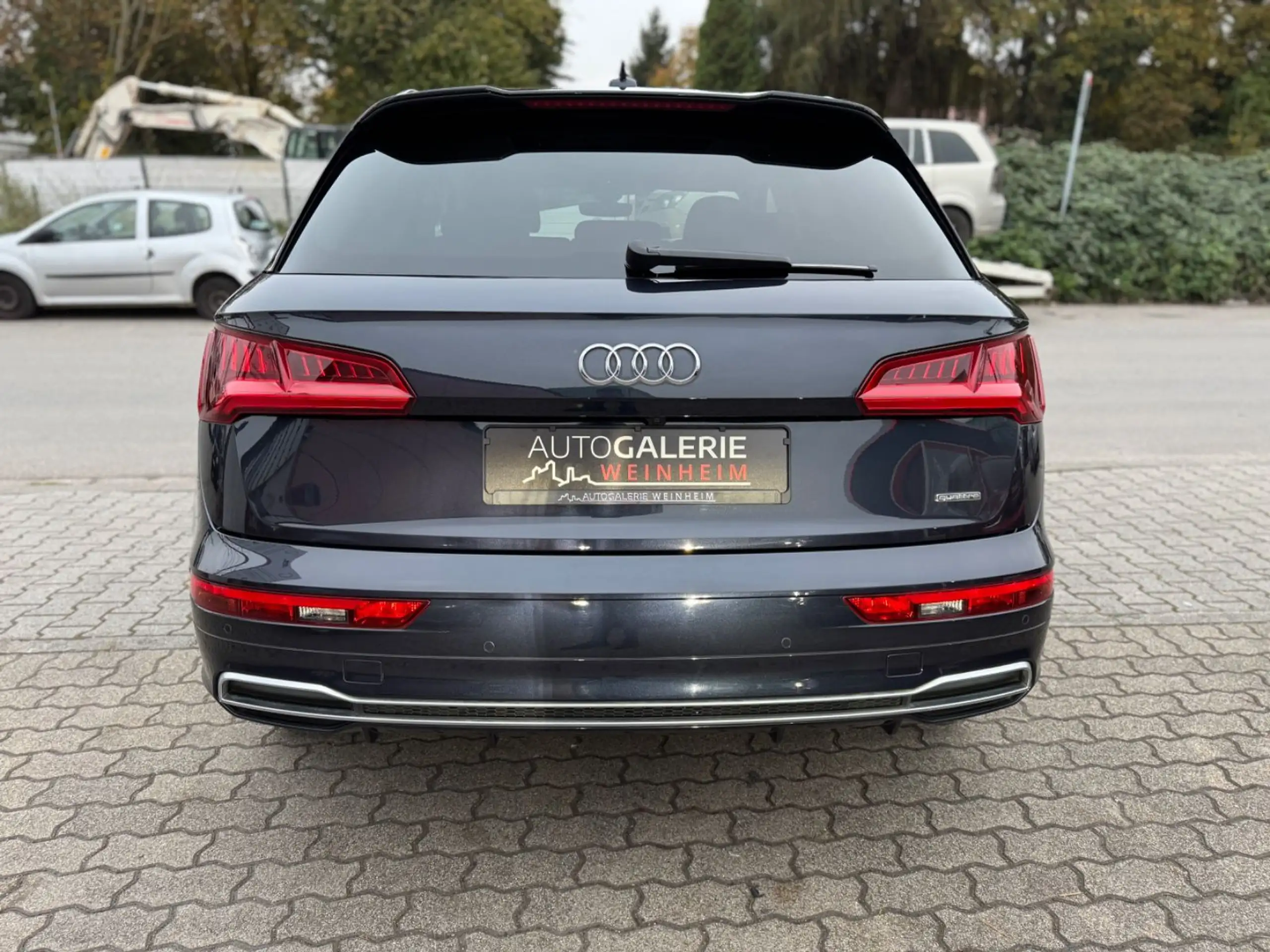 Audi - Q5