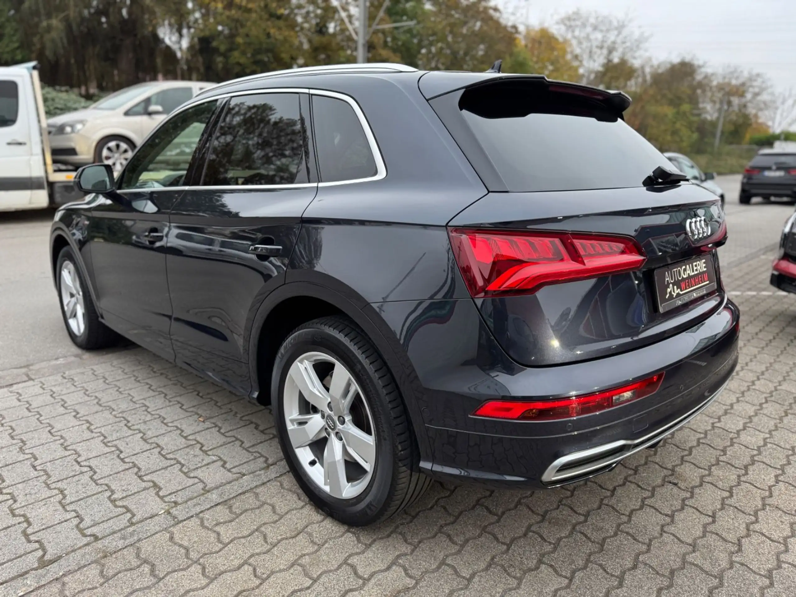 Audi - Q5