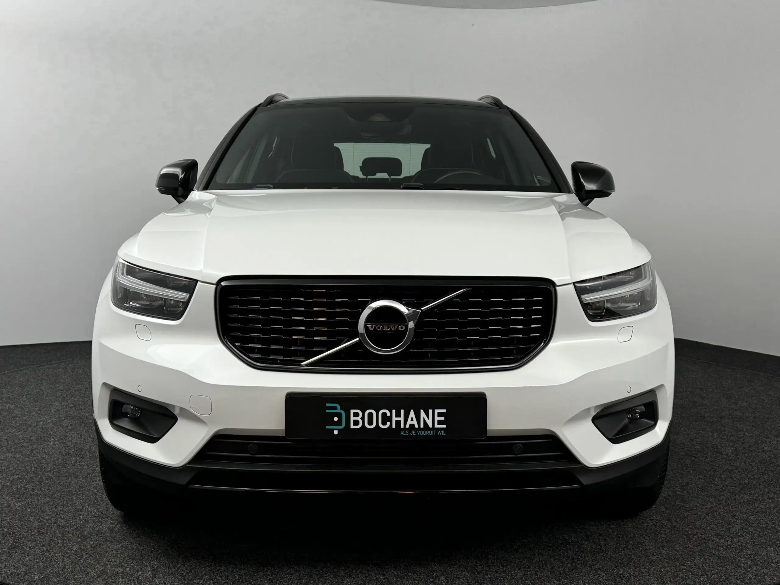 Volvo - XC40