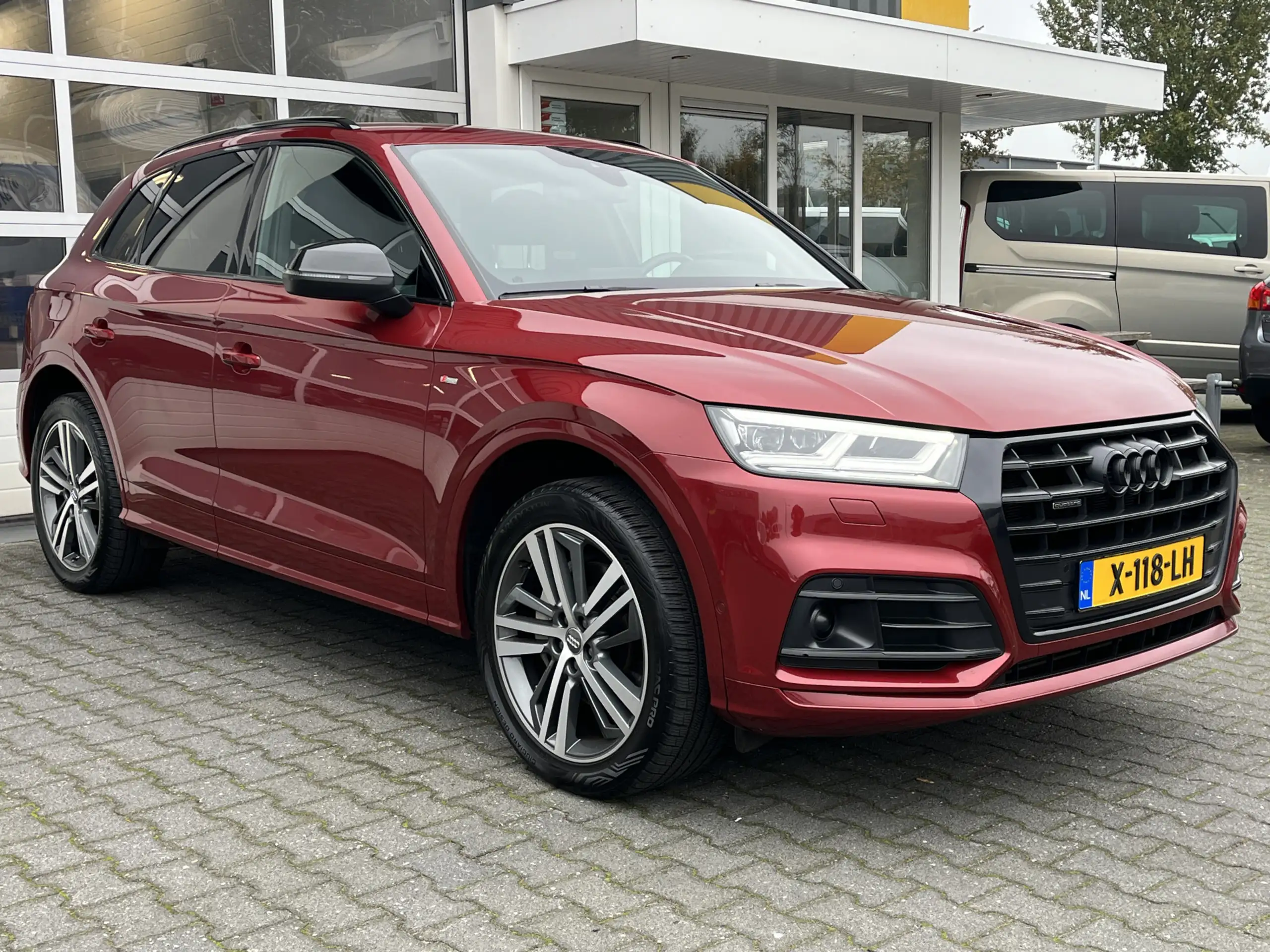 Audi - Q5