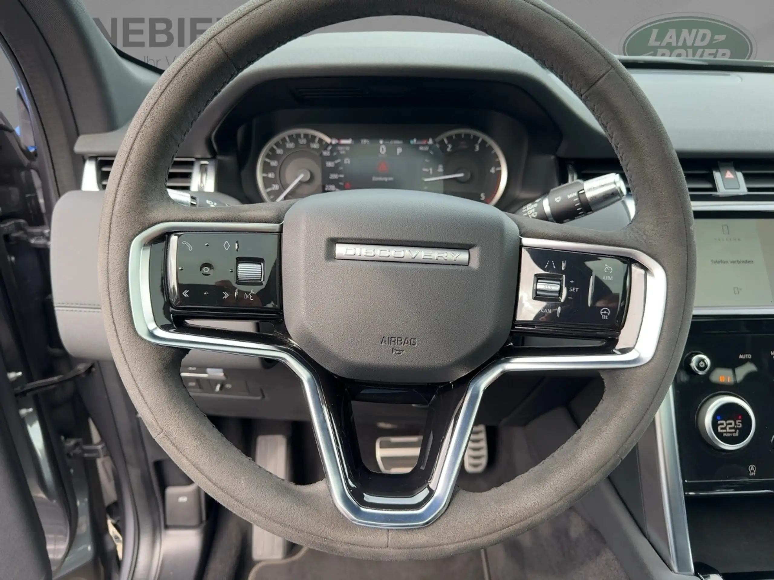 Land Rover - Discovery Sport