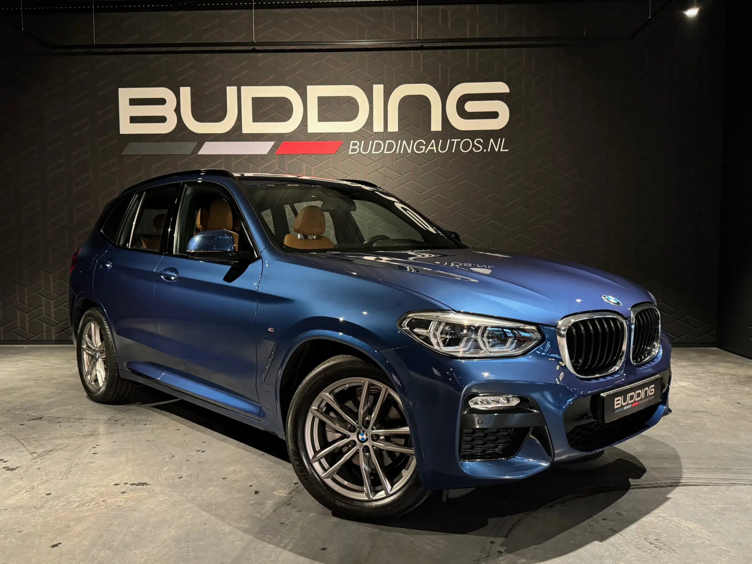 BMW - X3