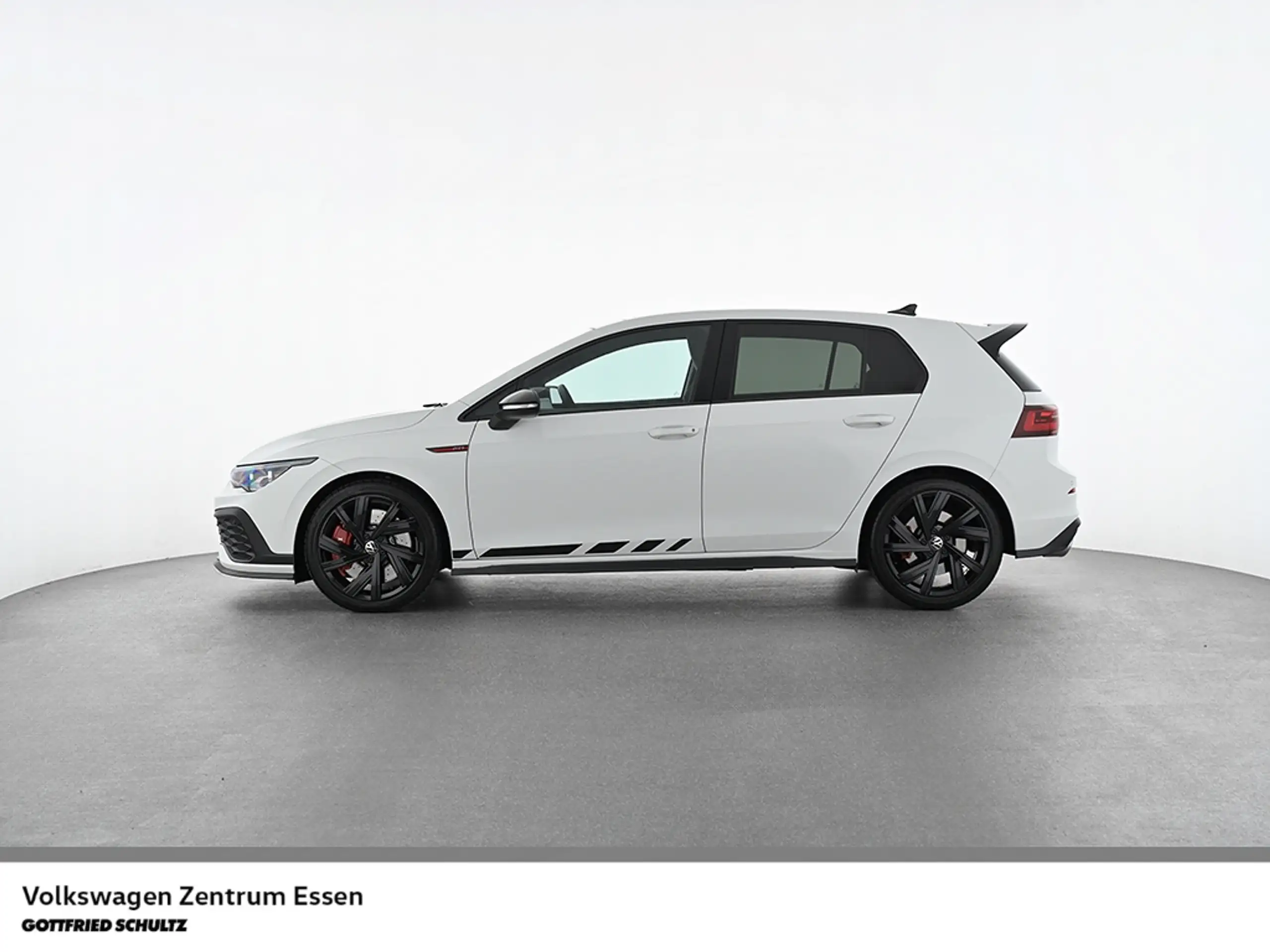 Volkswagen - Golf GTI