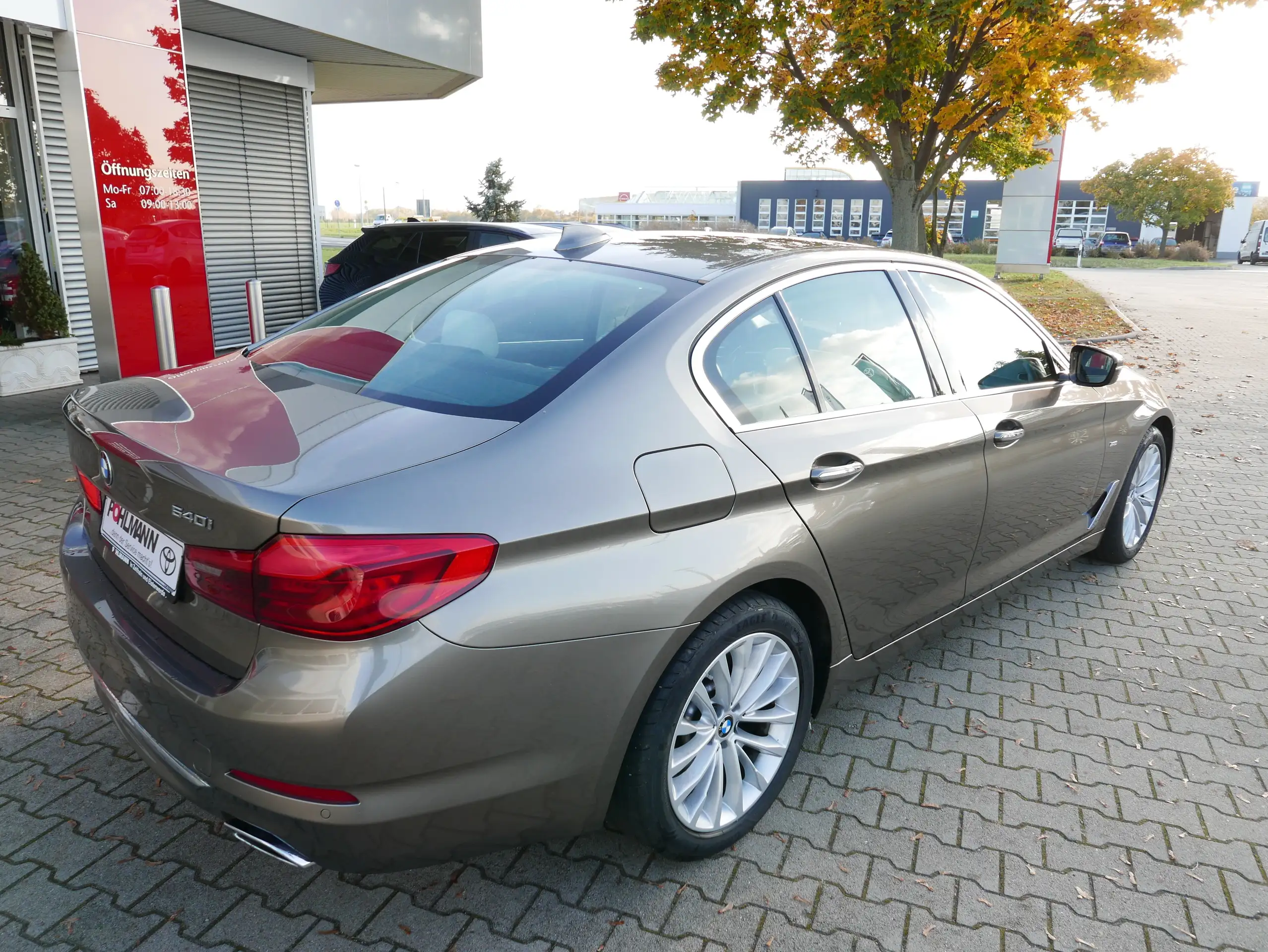 BMW - 540