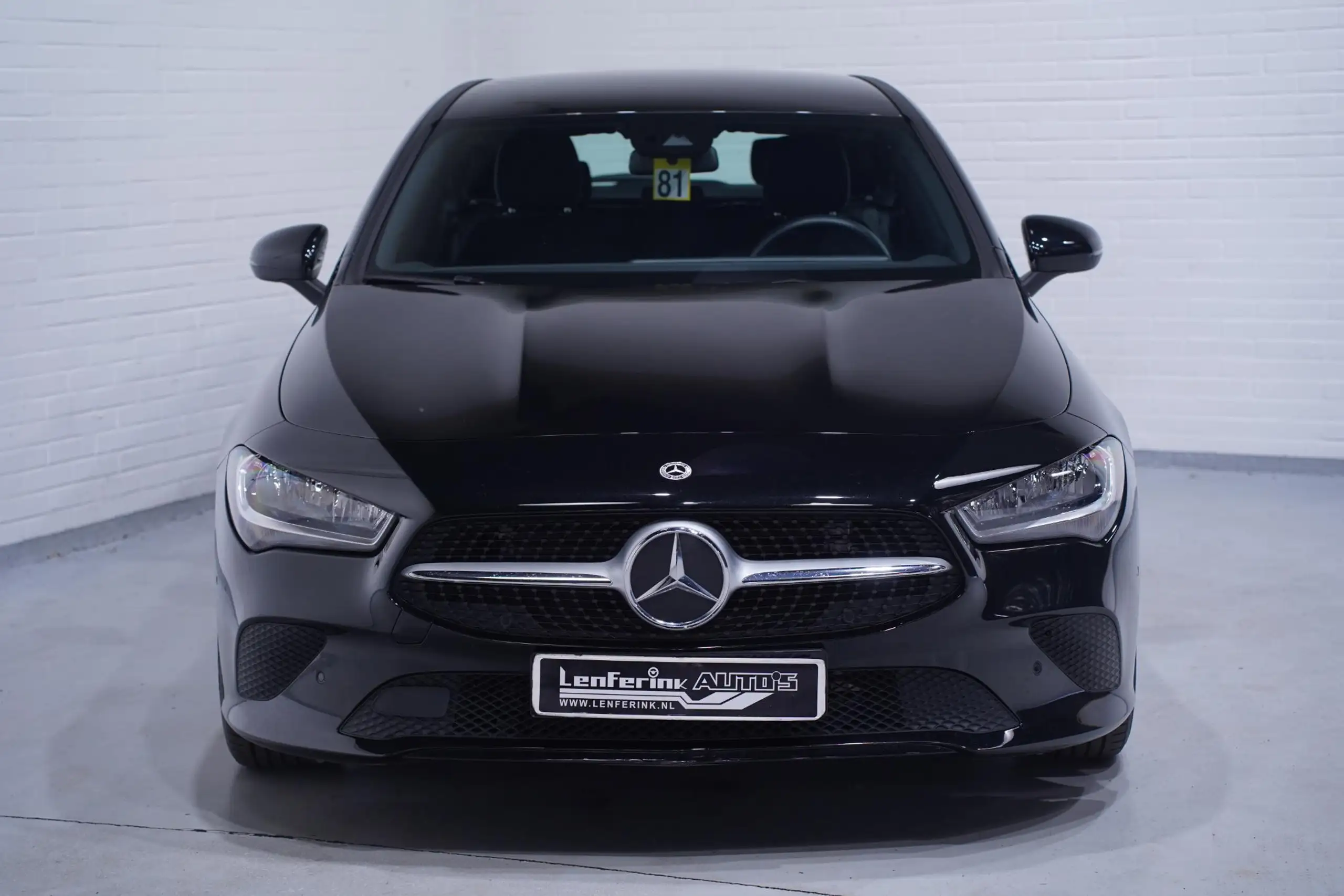 Mercedes-Benz - CLA 180