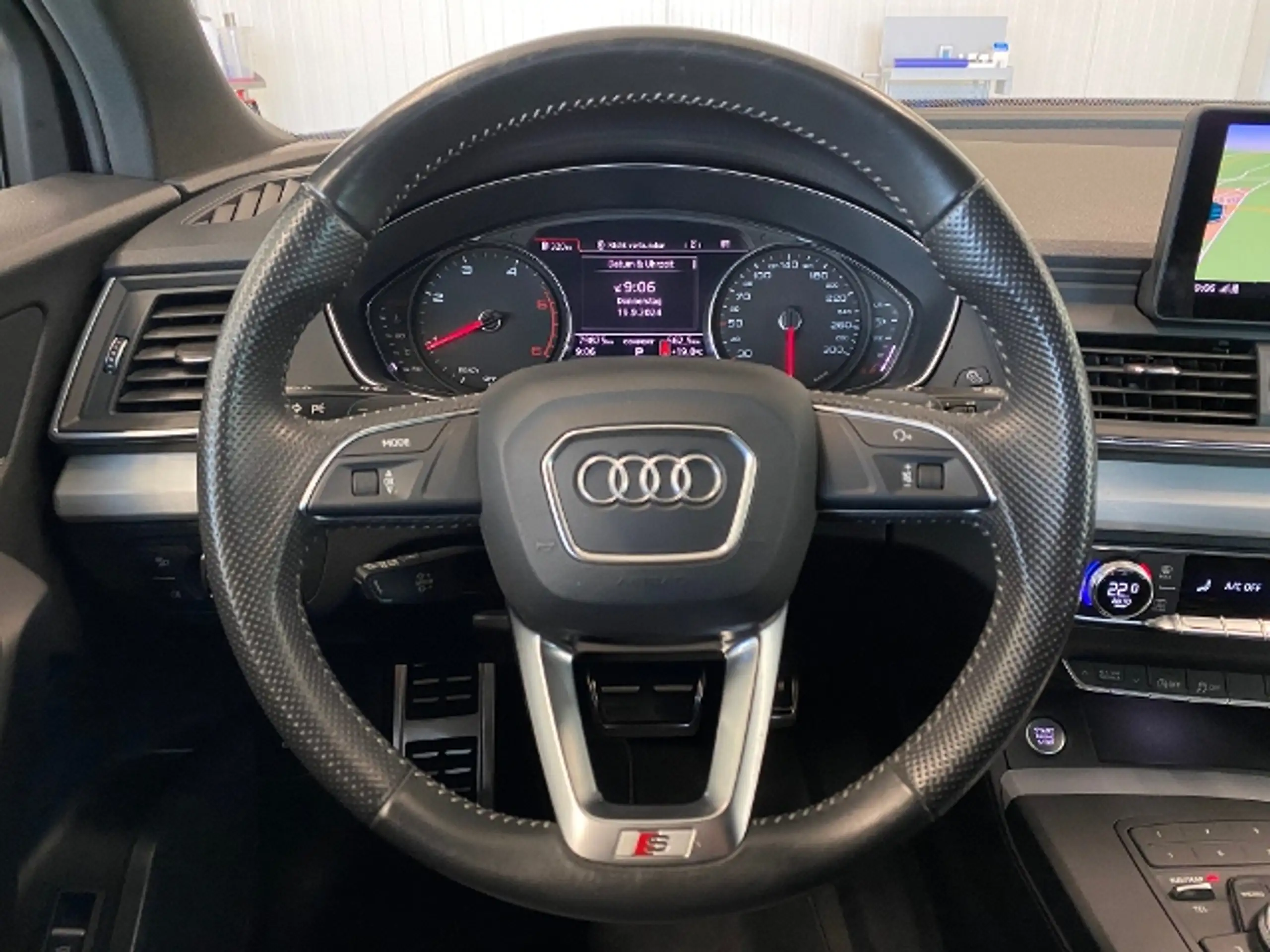 Audi - Q5