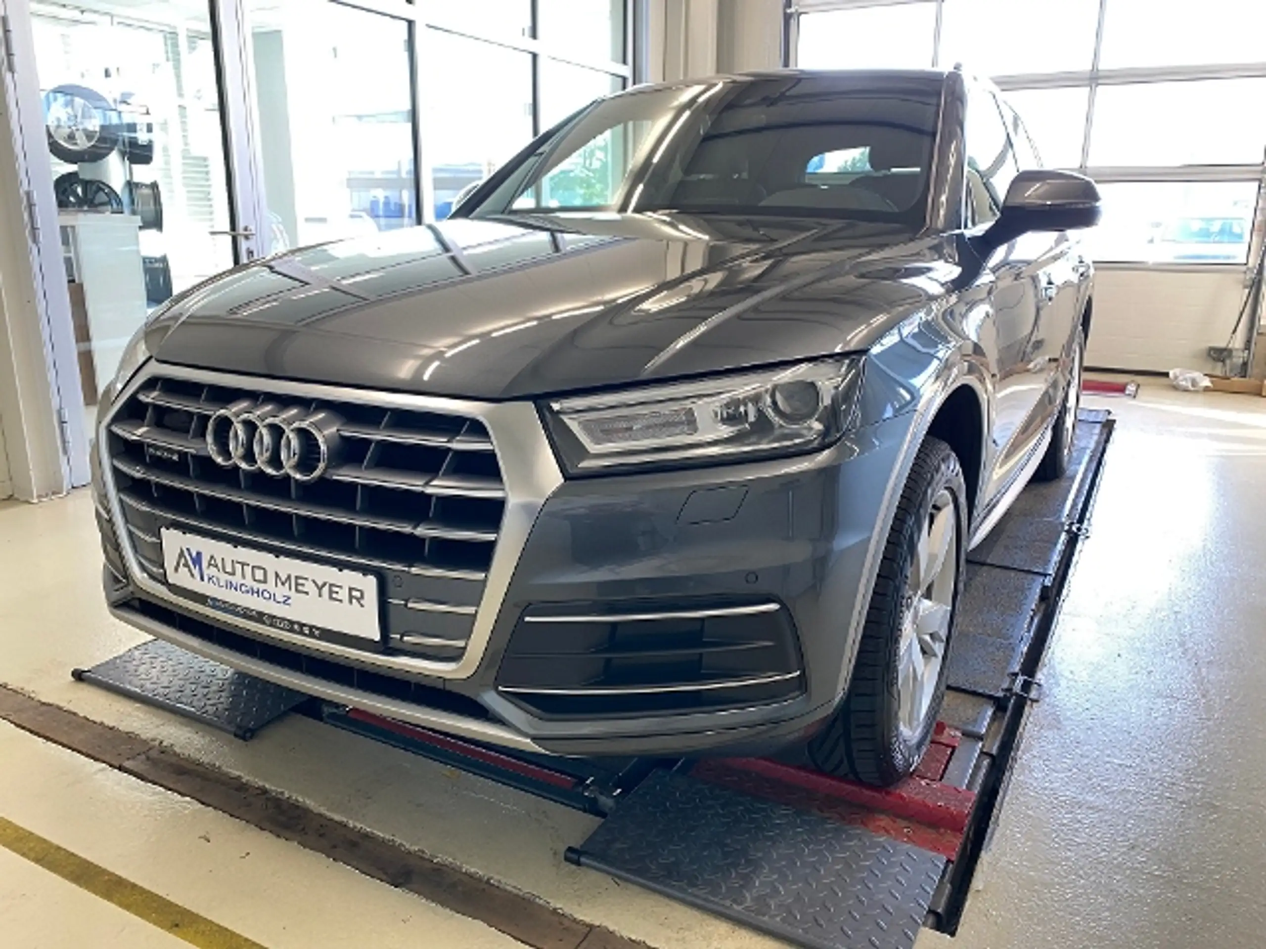 Audi - Q5