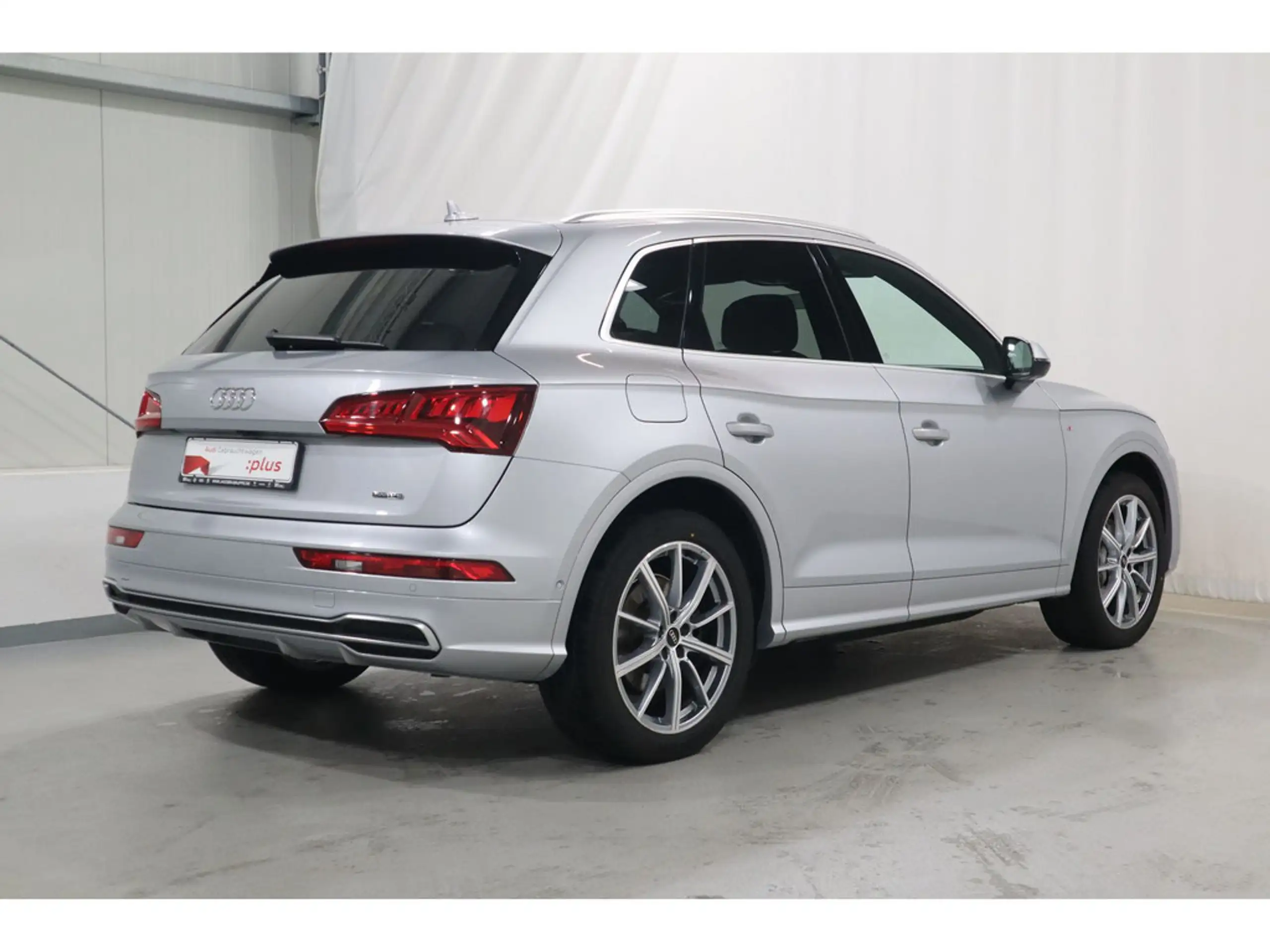 Audi - Q5