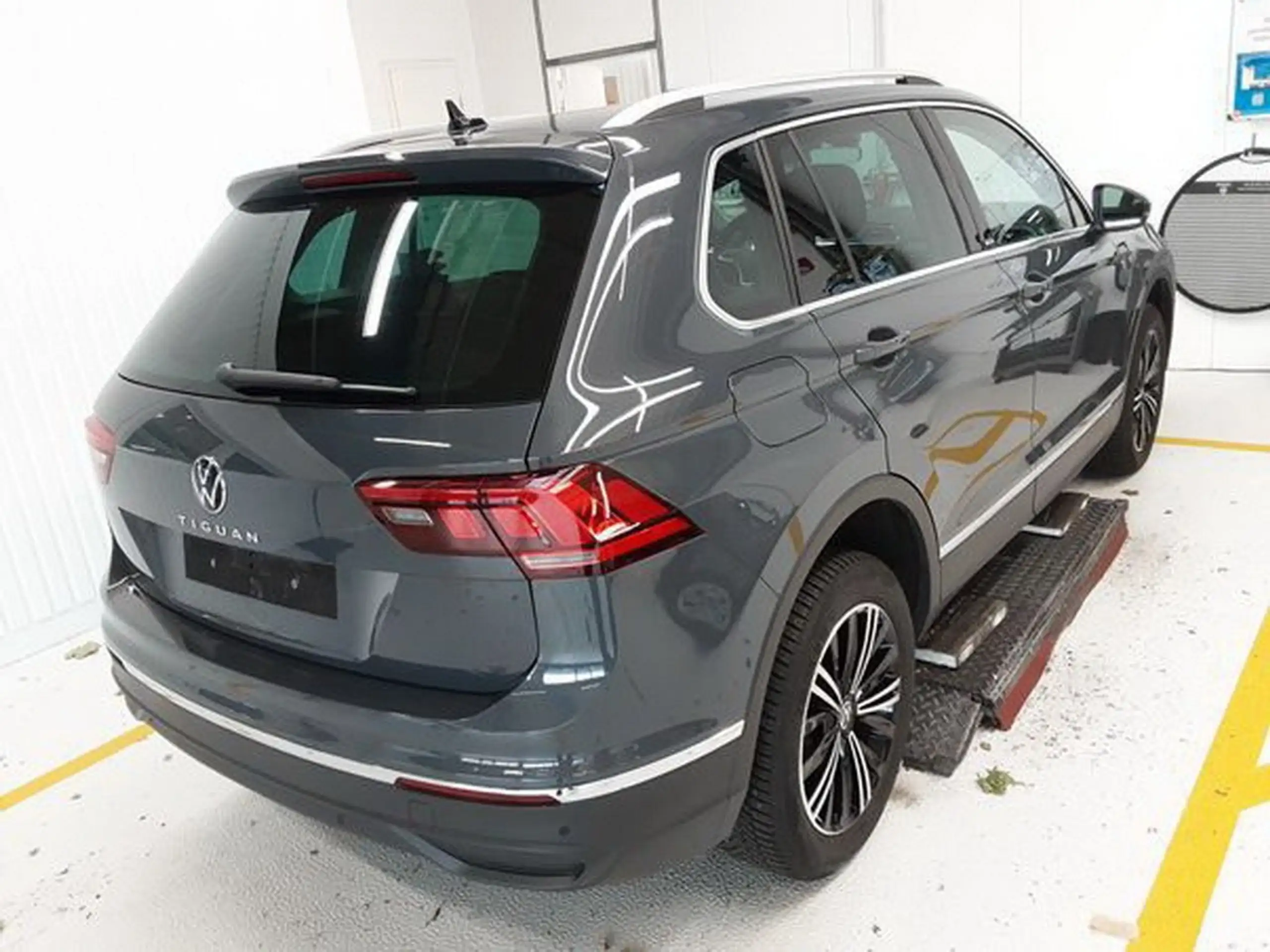 Volkswagen - Tiguan