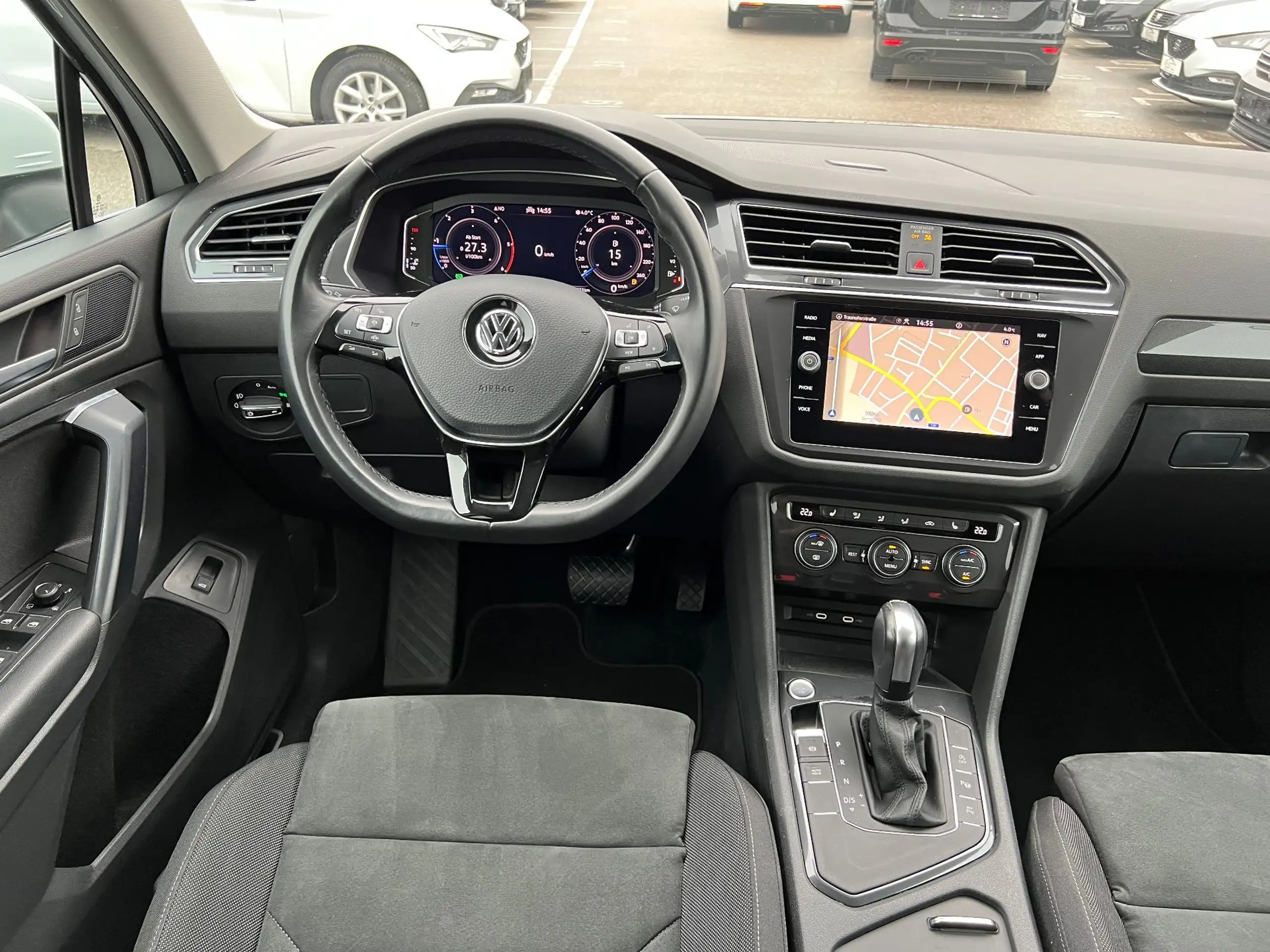 Volkswagen - Tiguan