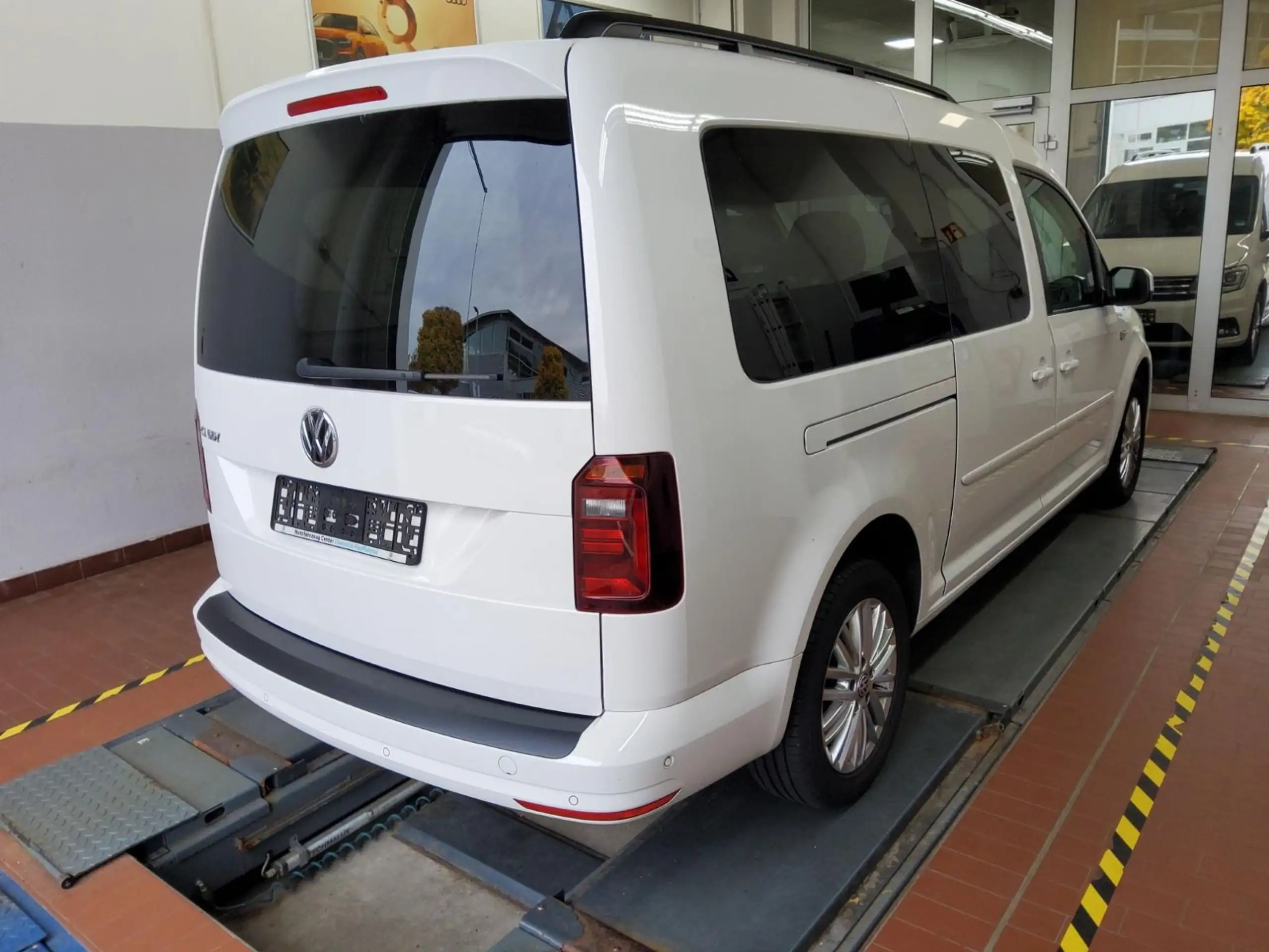 Volkswagen - Caddy