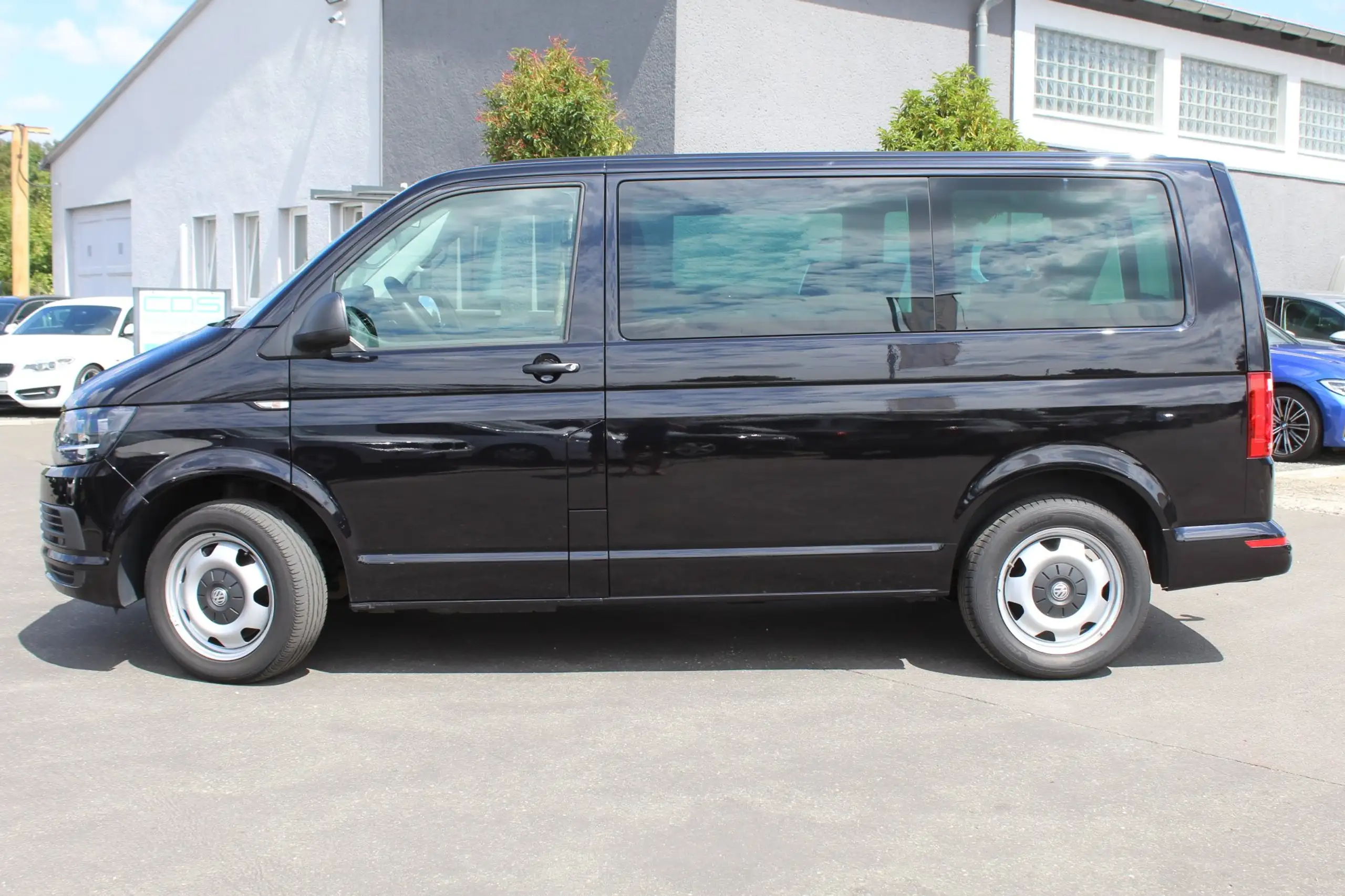 Volkswagen - T6 Multivan