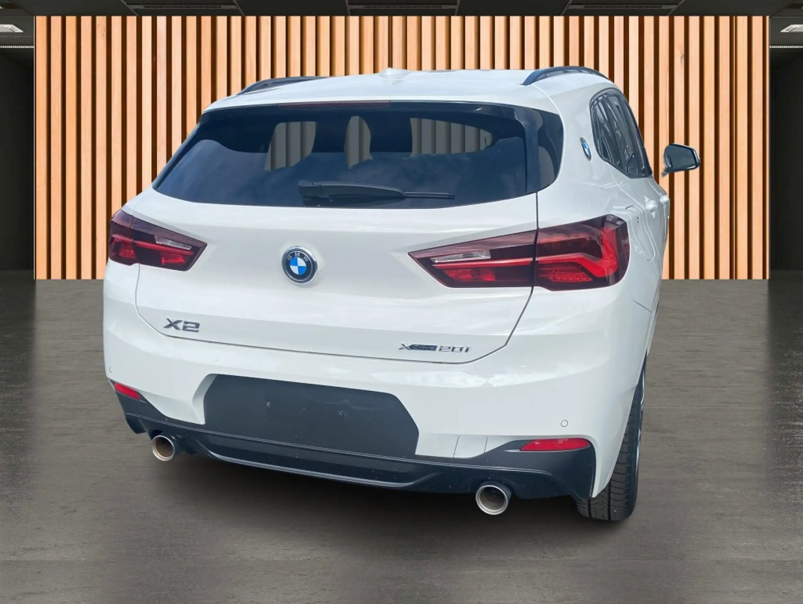 BMW - X2