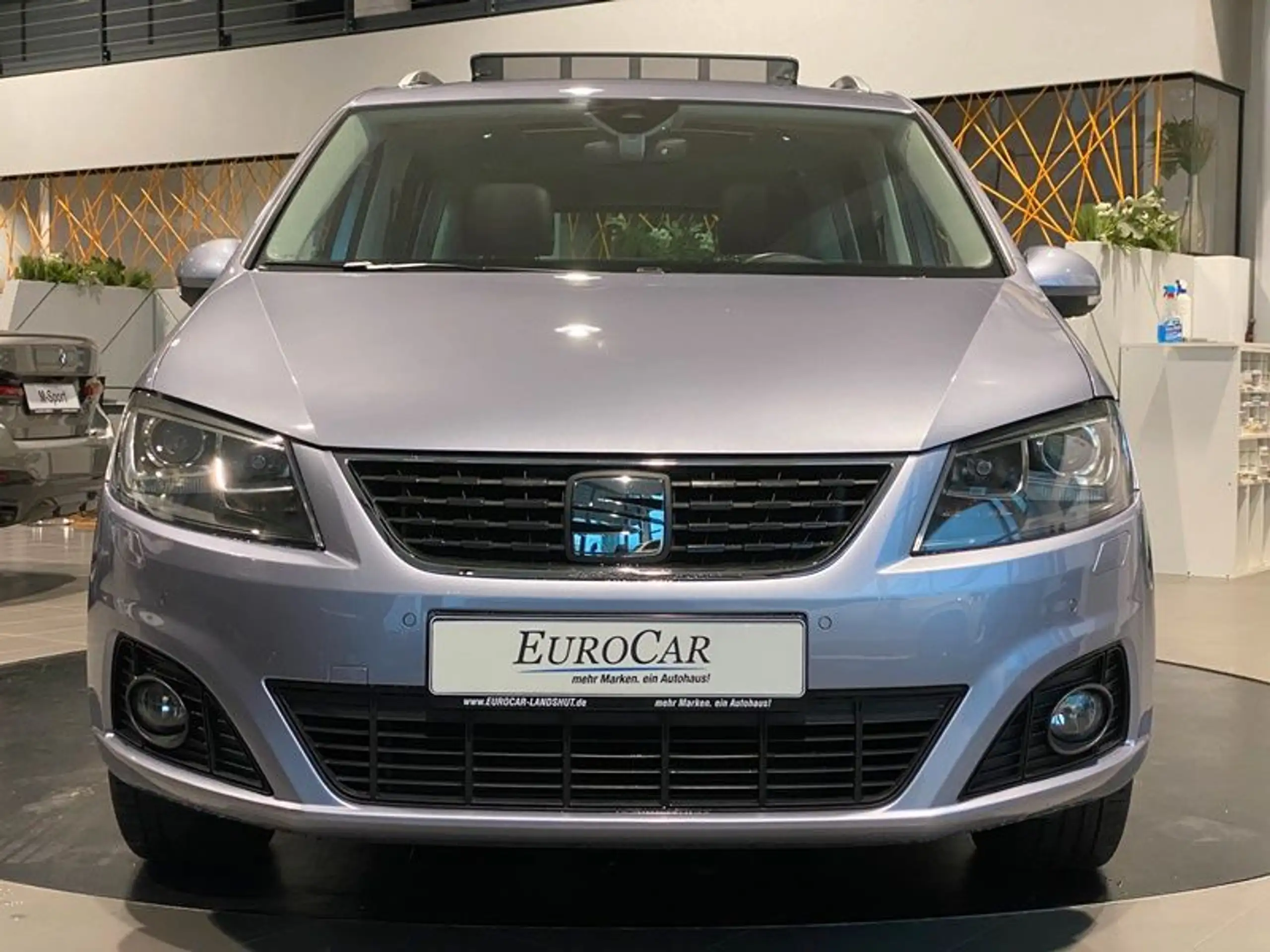 SEAT - Alhambra