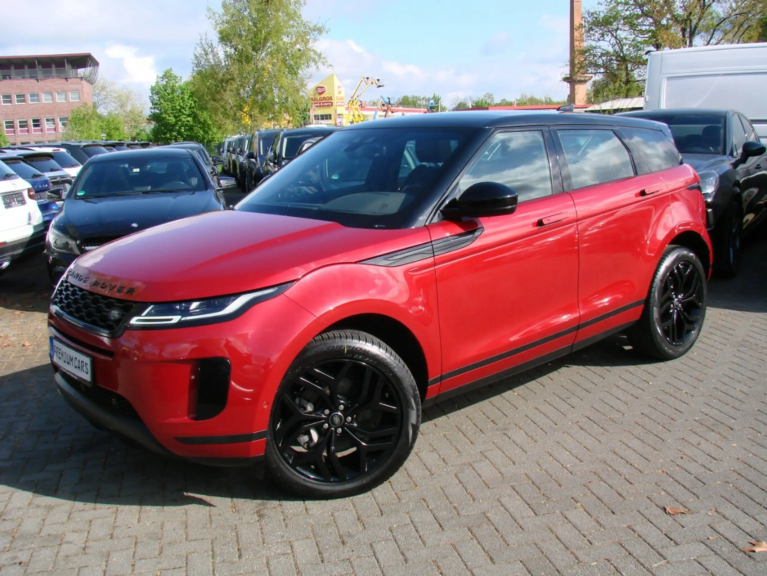 Land Rover - Range Rover Evoque