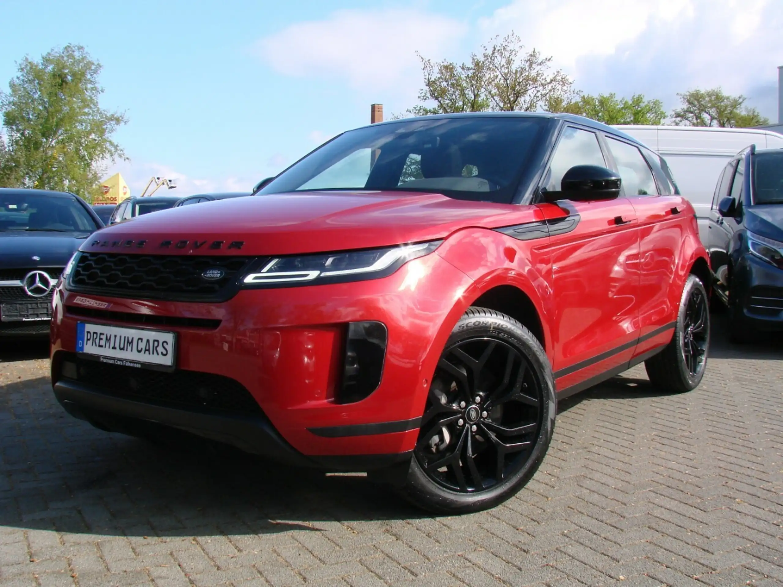 Land Rover - Range Rover Evoque