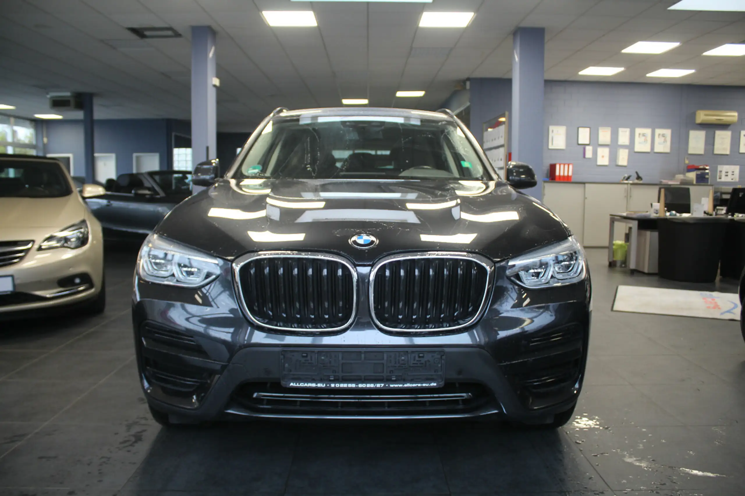 BMW - X3