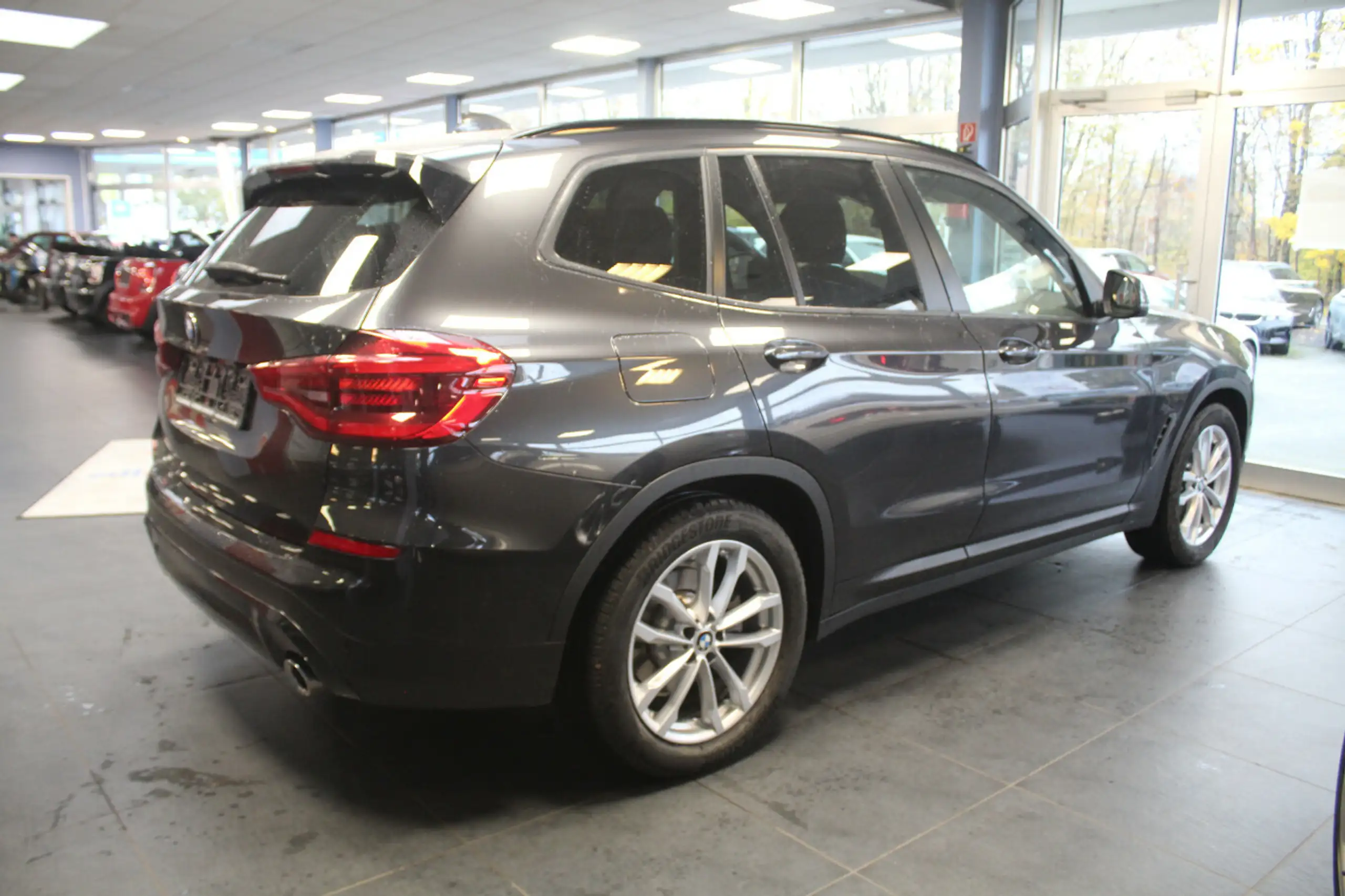 BMW - X3