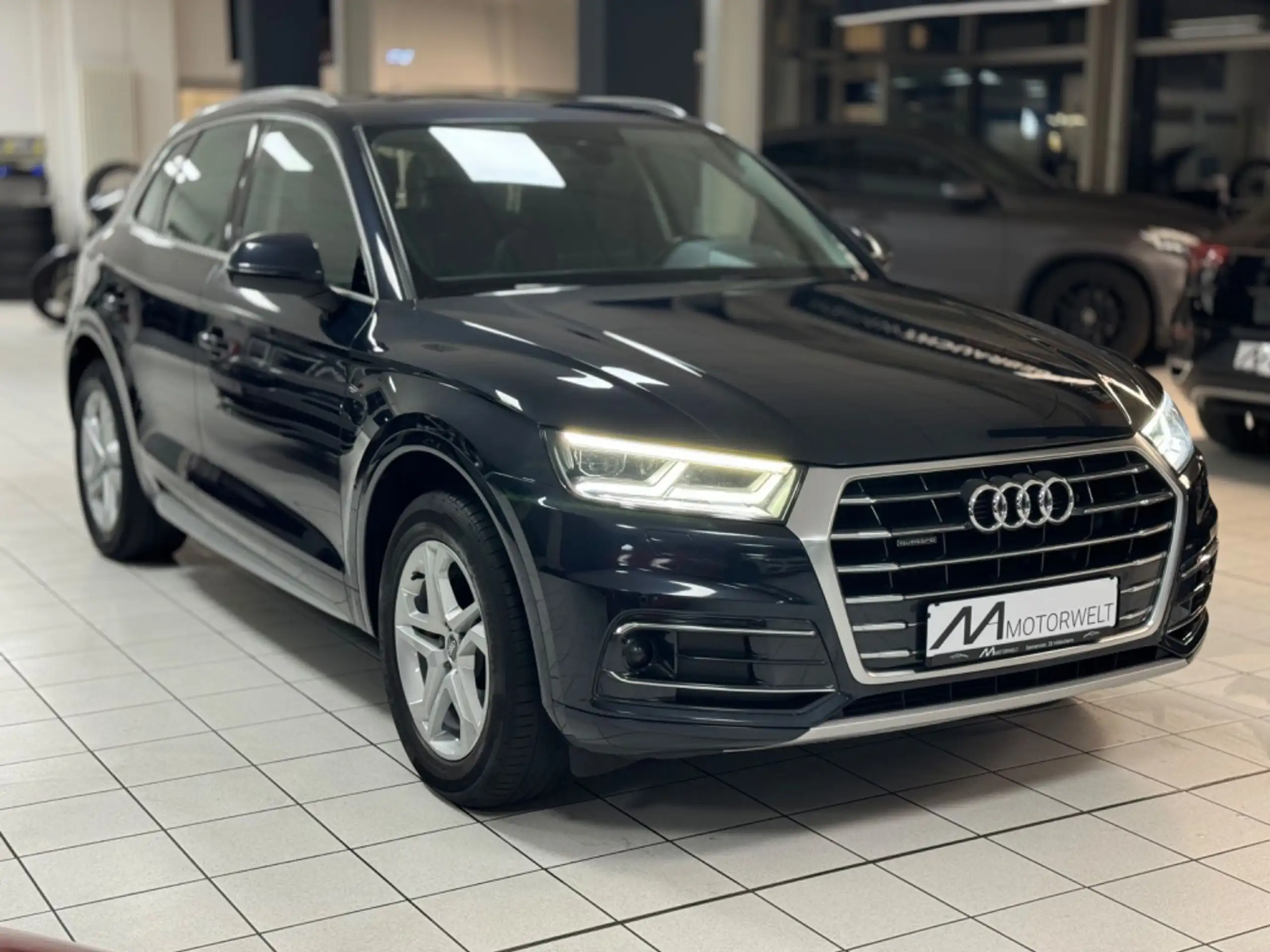 Audi - Q5