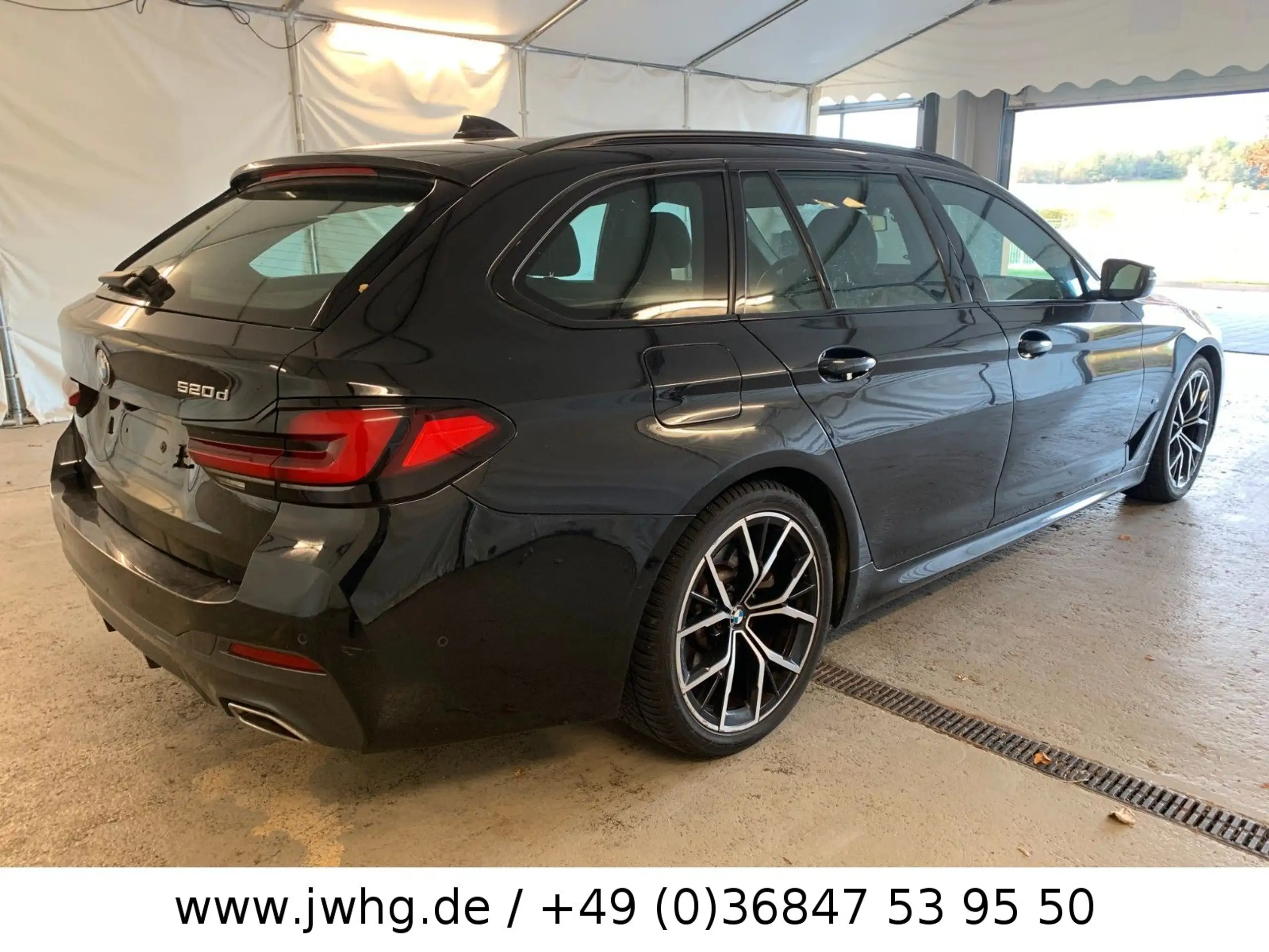 BMW - 520