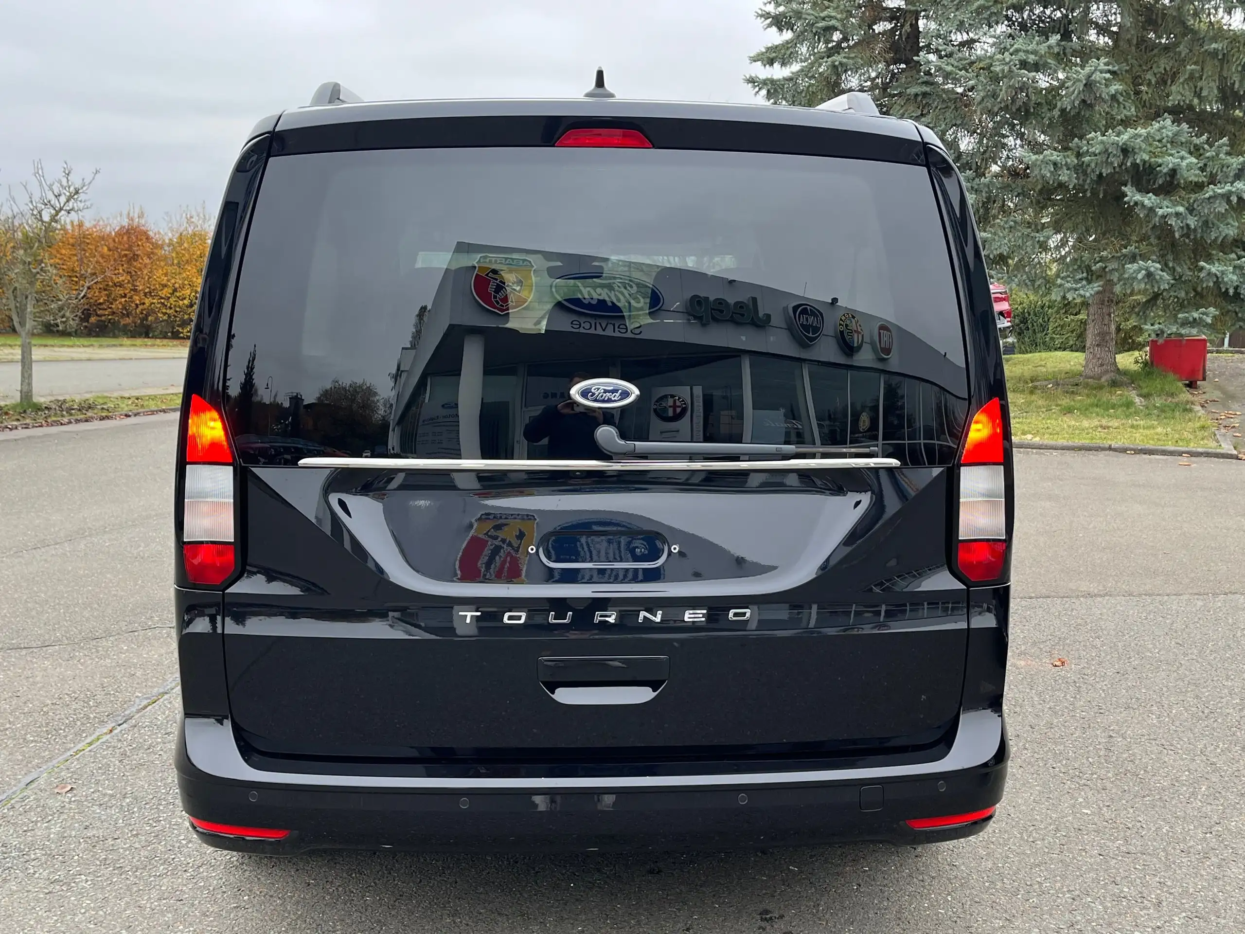 Ford - Tourneo Connect