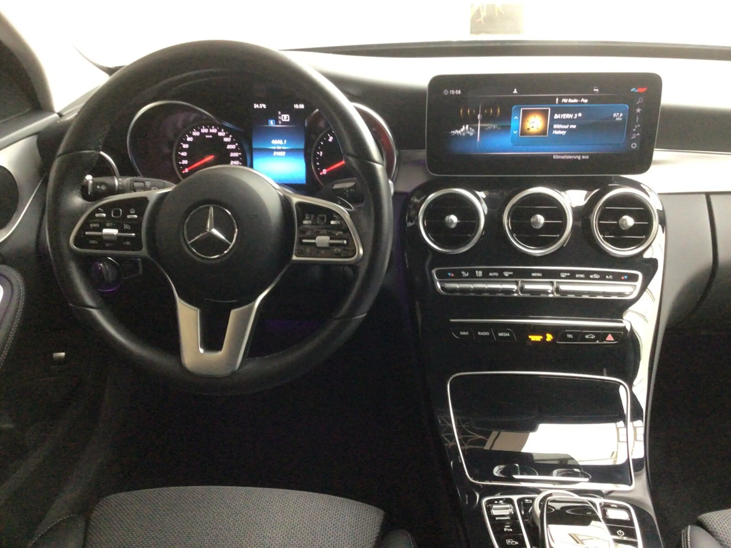 Mercedes-Benz - C 300