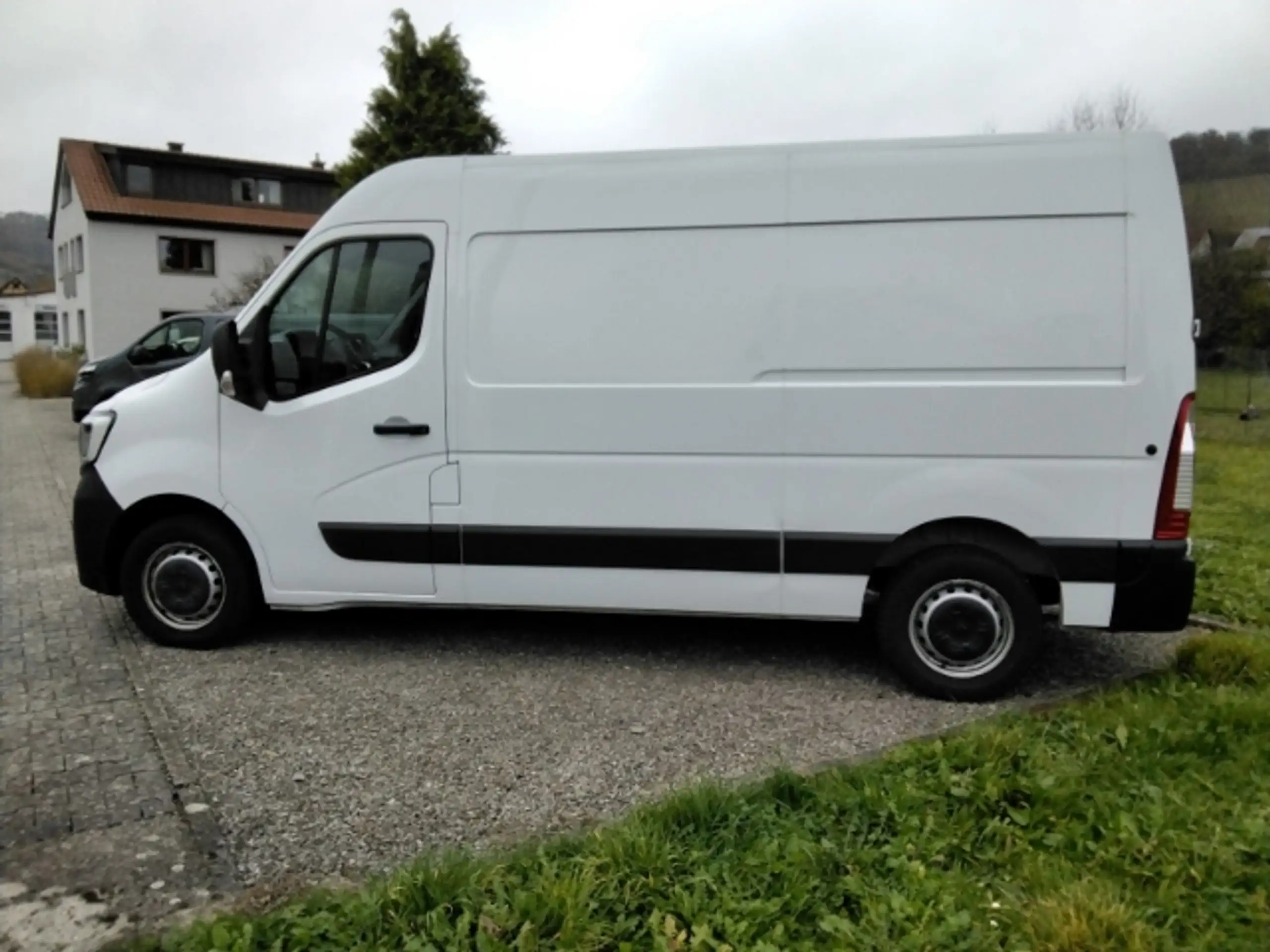 Renault - Master