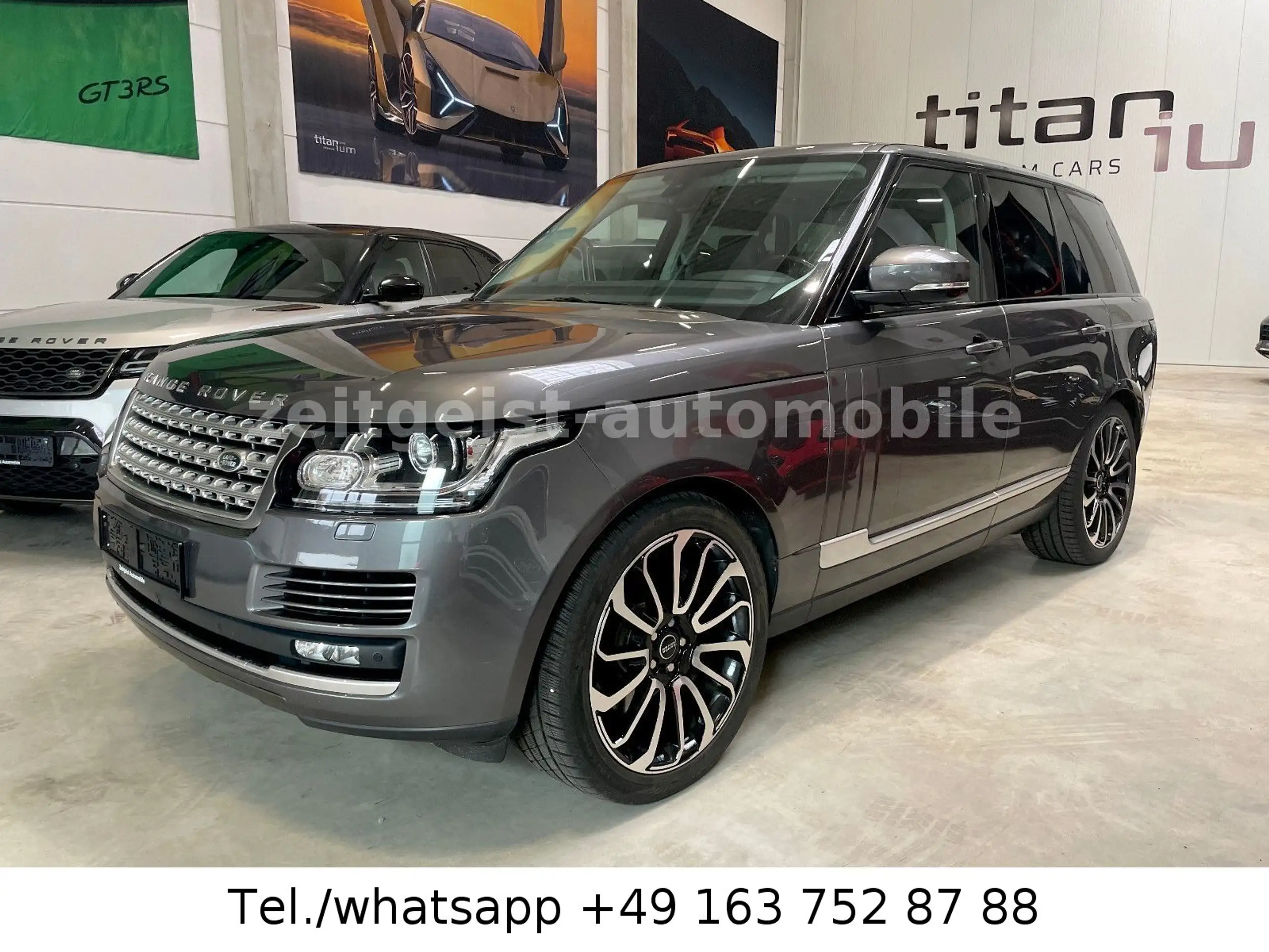 Land Rover - Range Rover