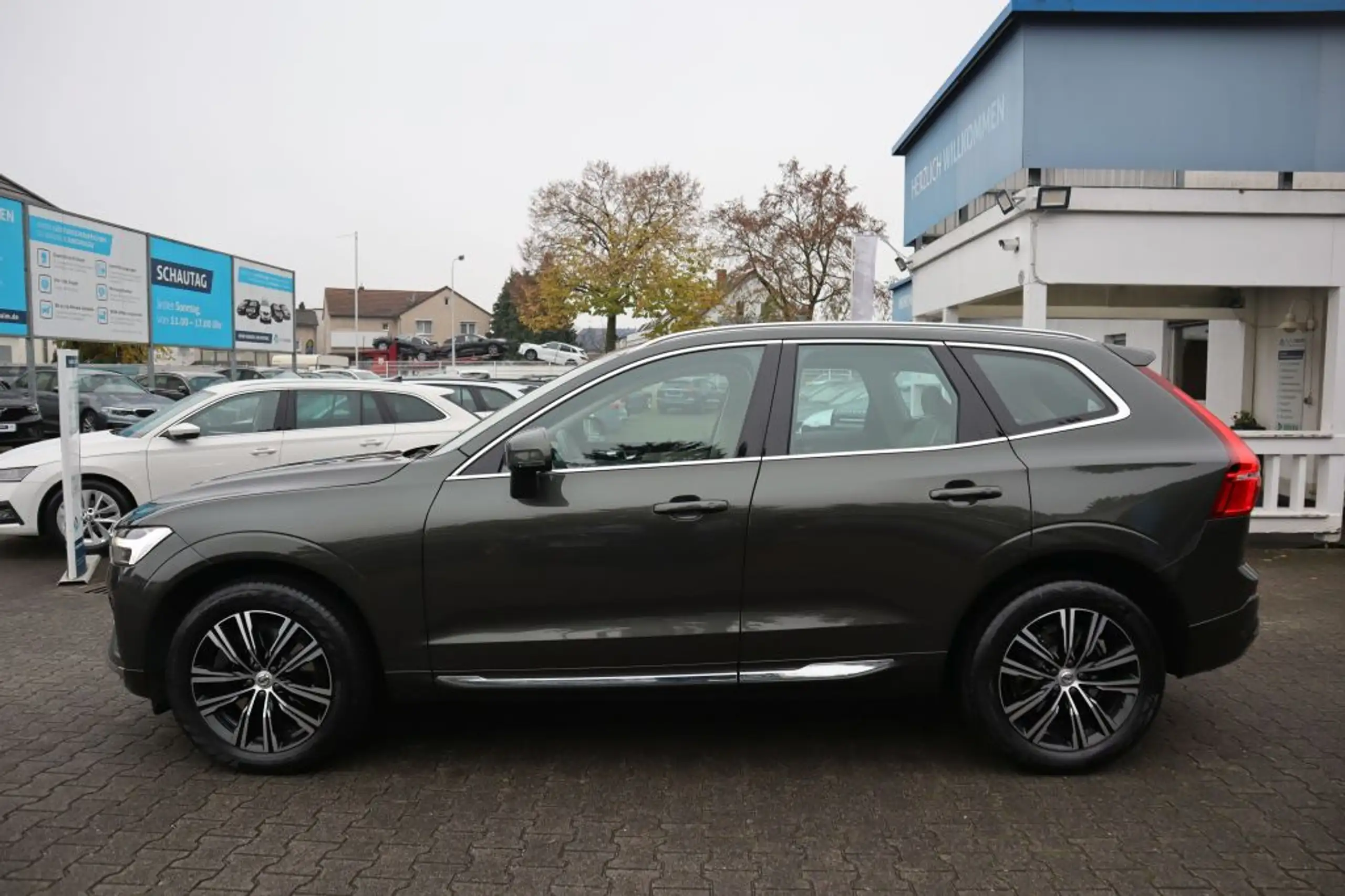 Volvo - XC60