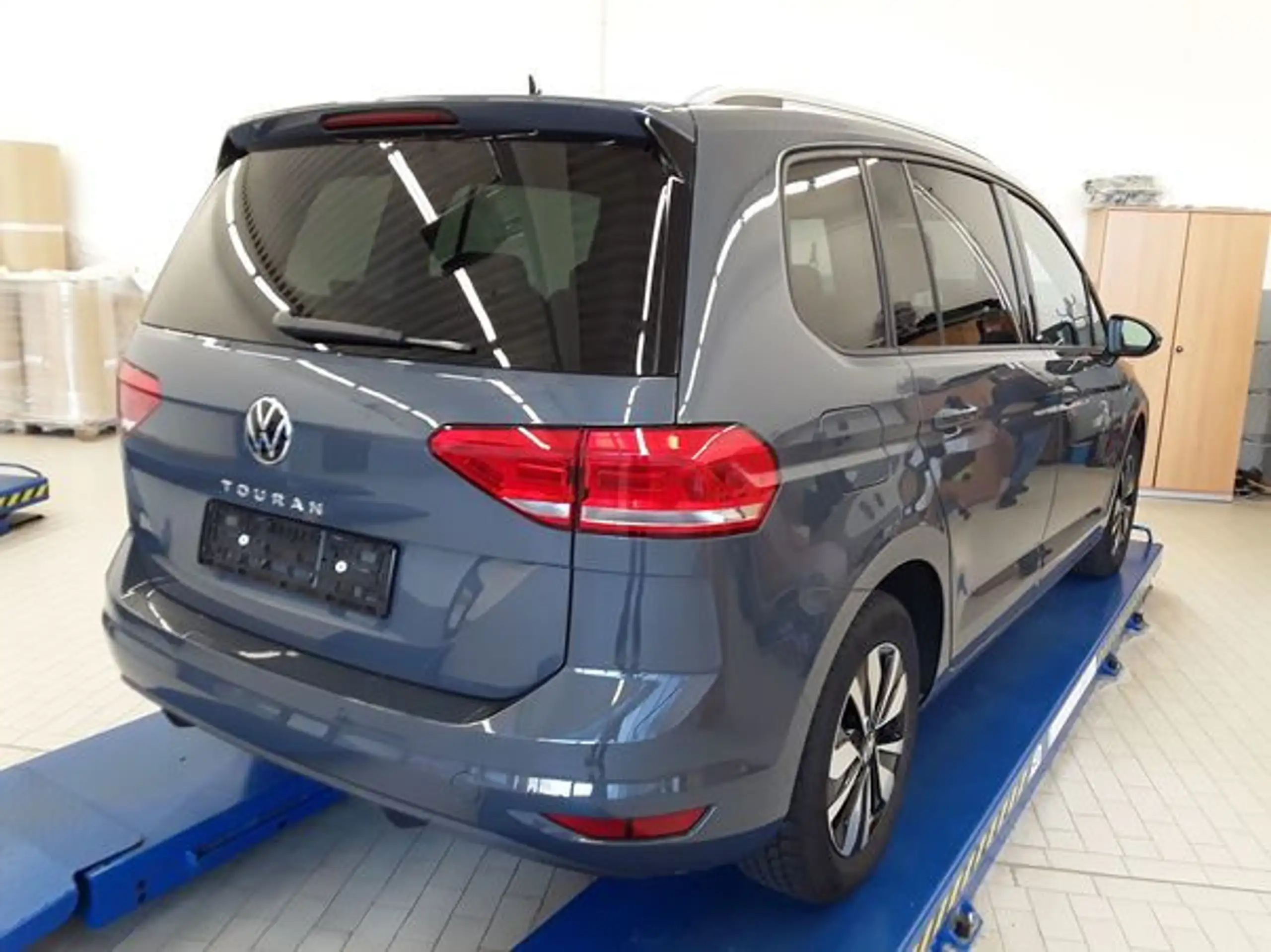 Volkswagen - Touran