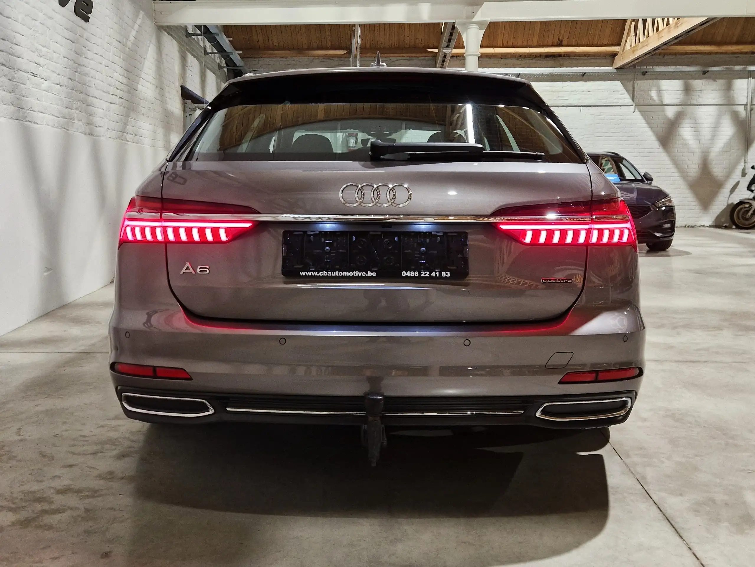 Audi - A6