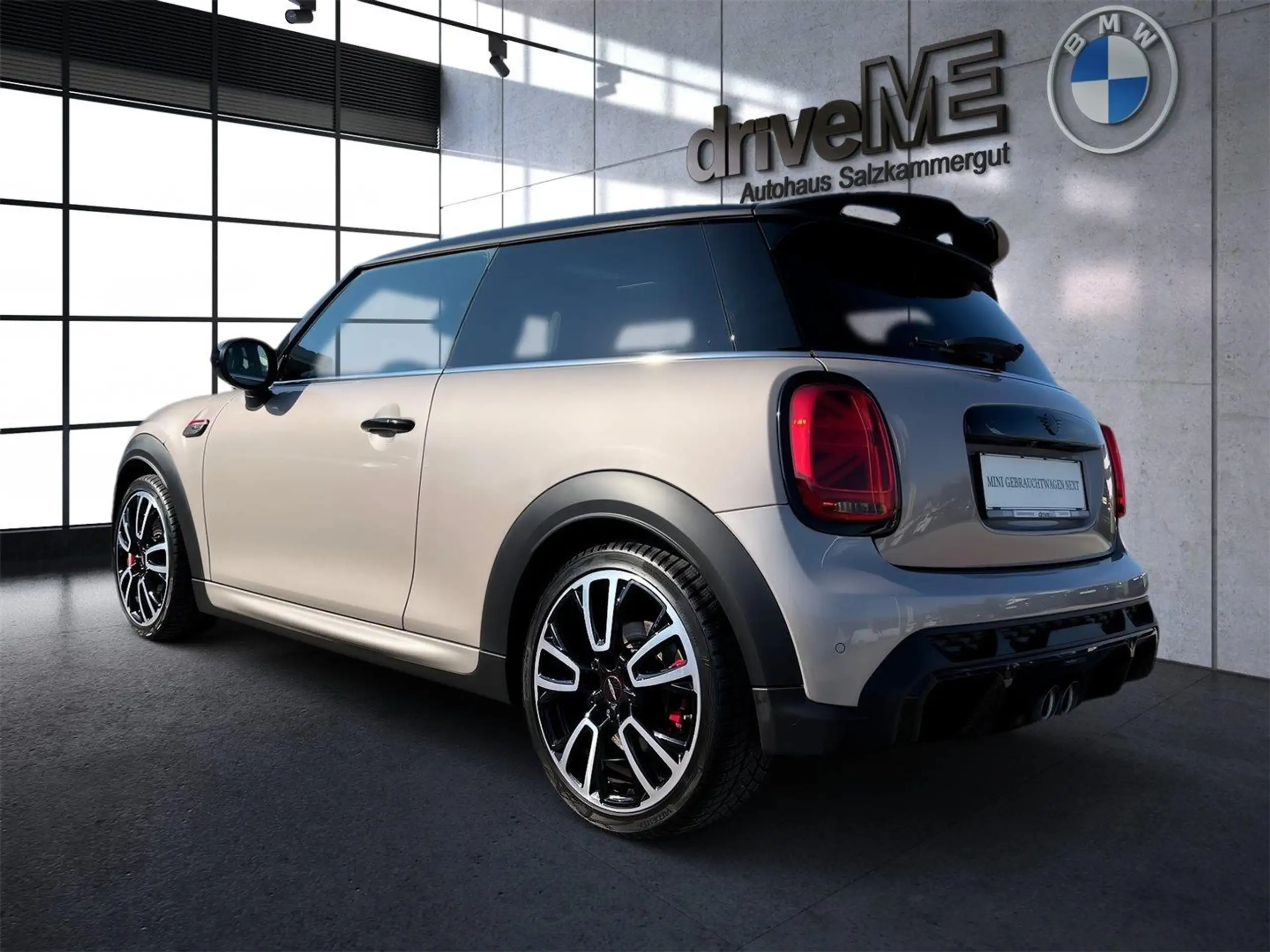 MINI - John Cooper Works