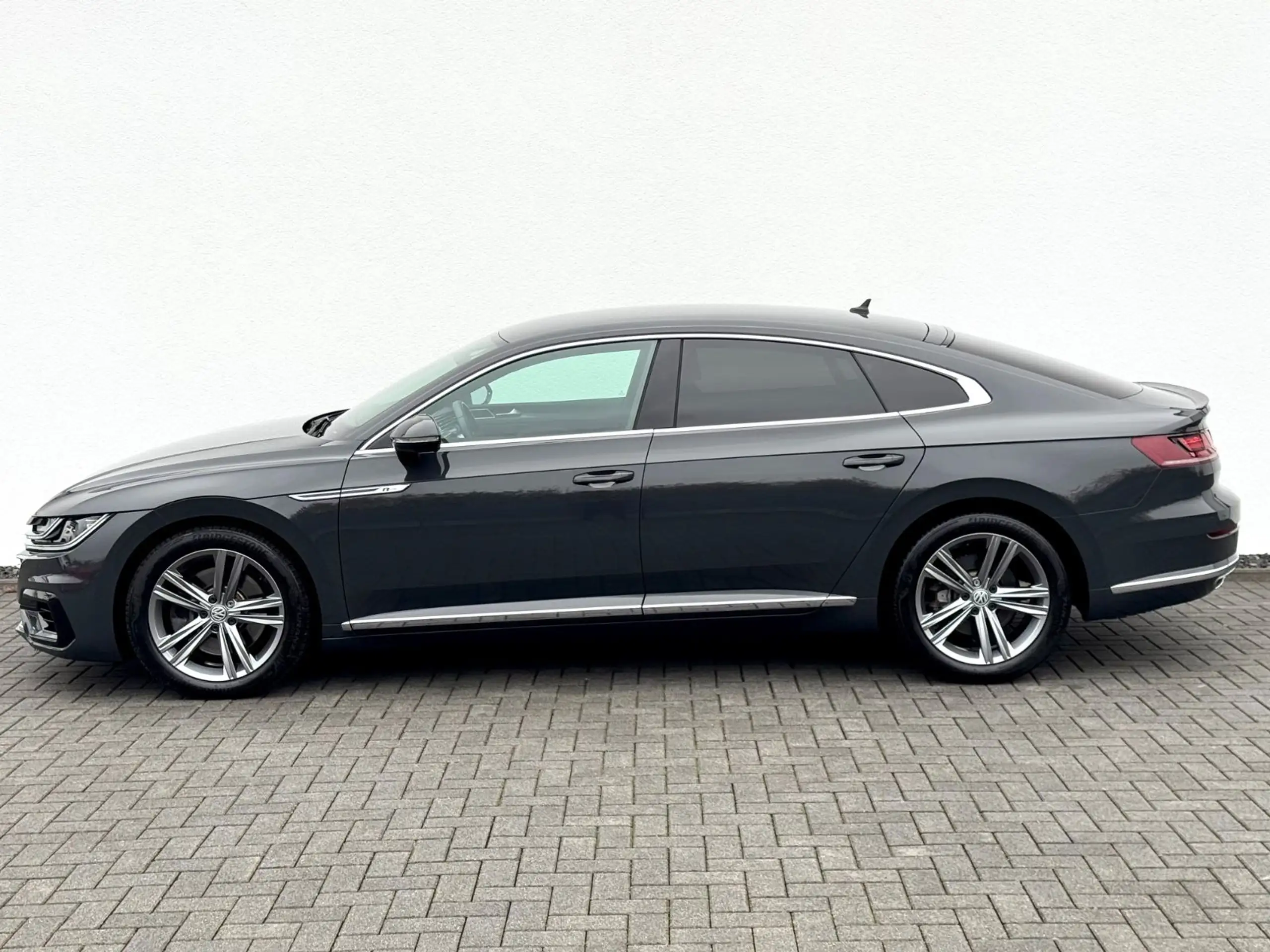 Volkswagen - Arteon