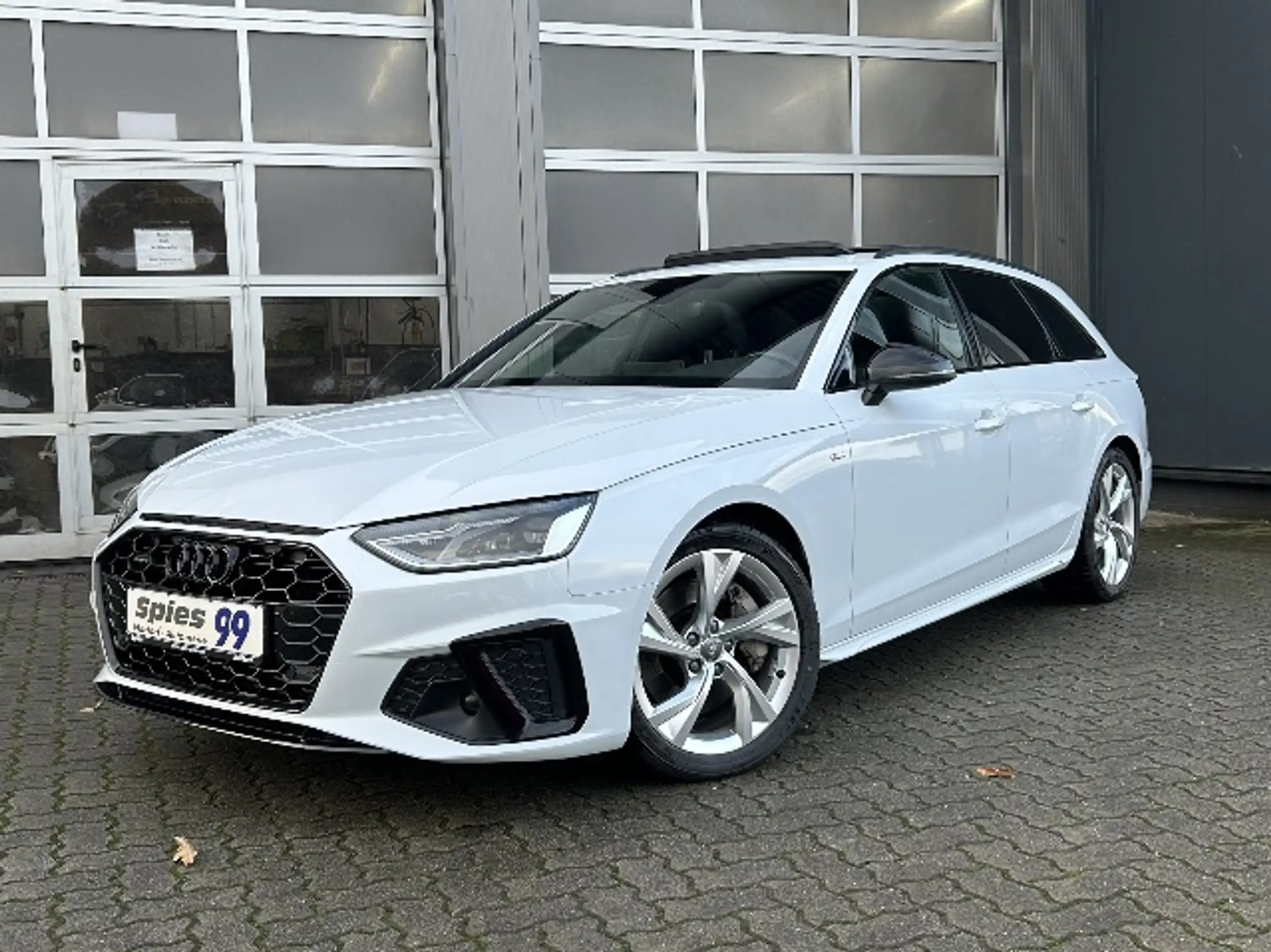 Audi - A4