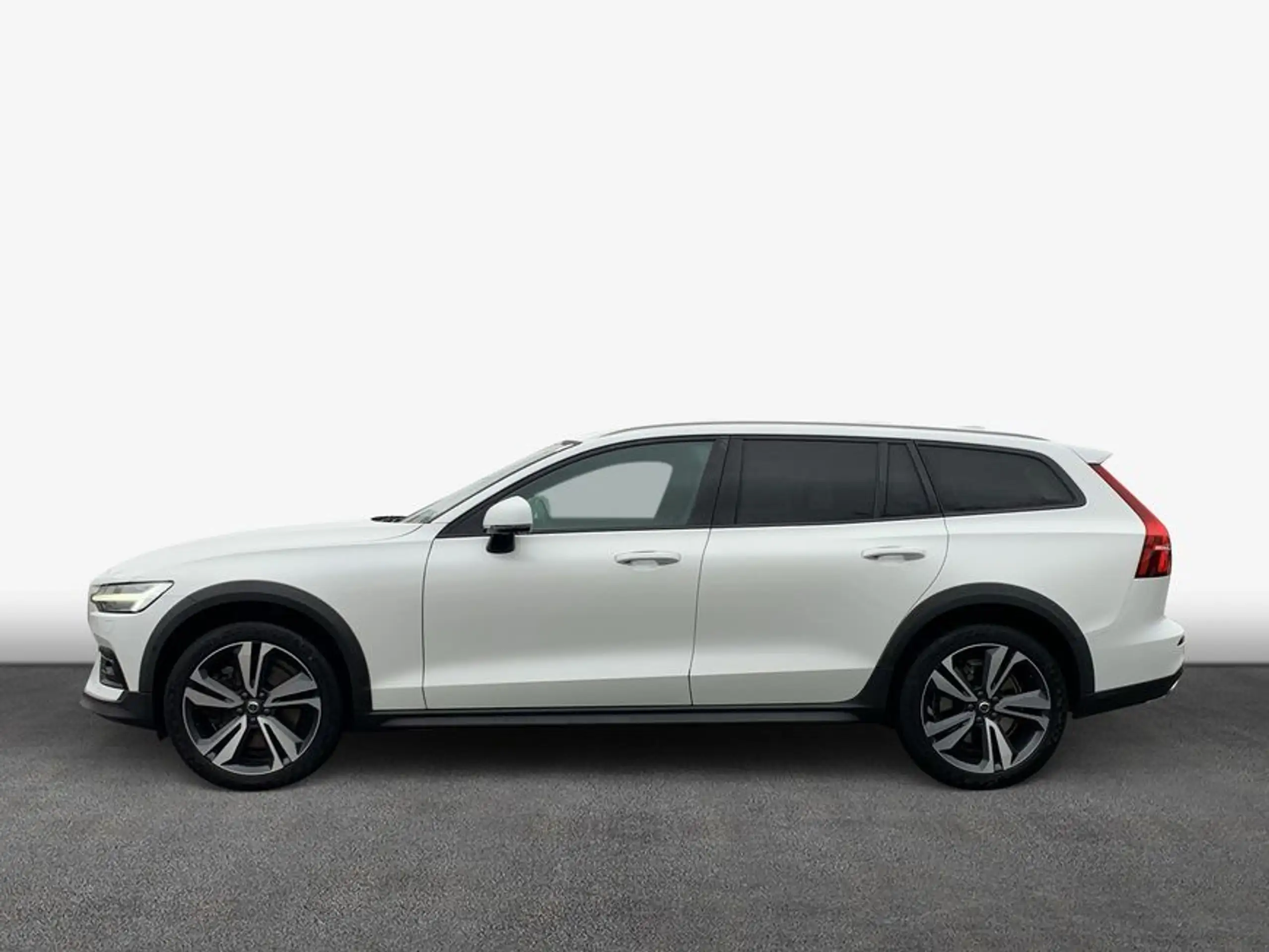 Volvo - V60 Cross Country