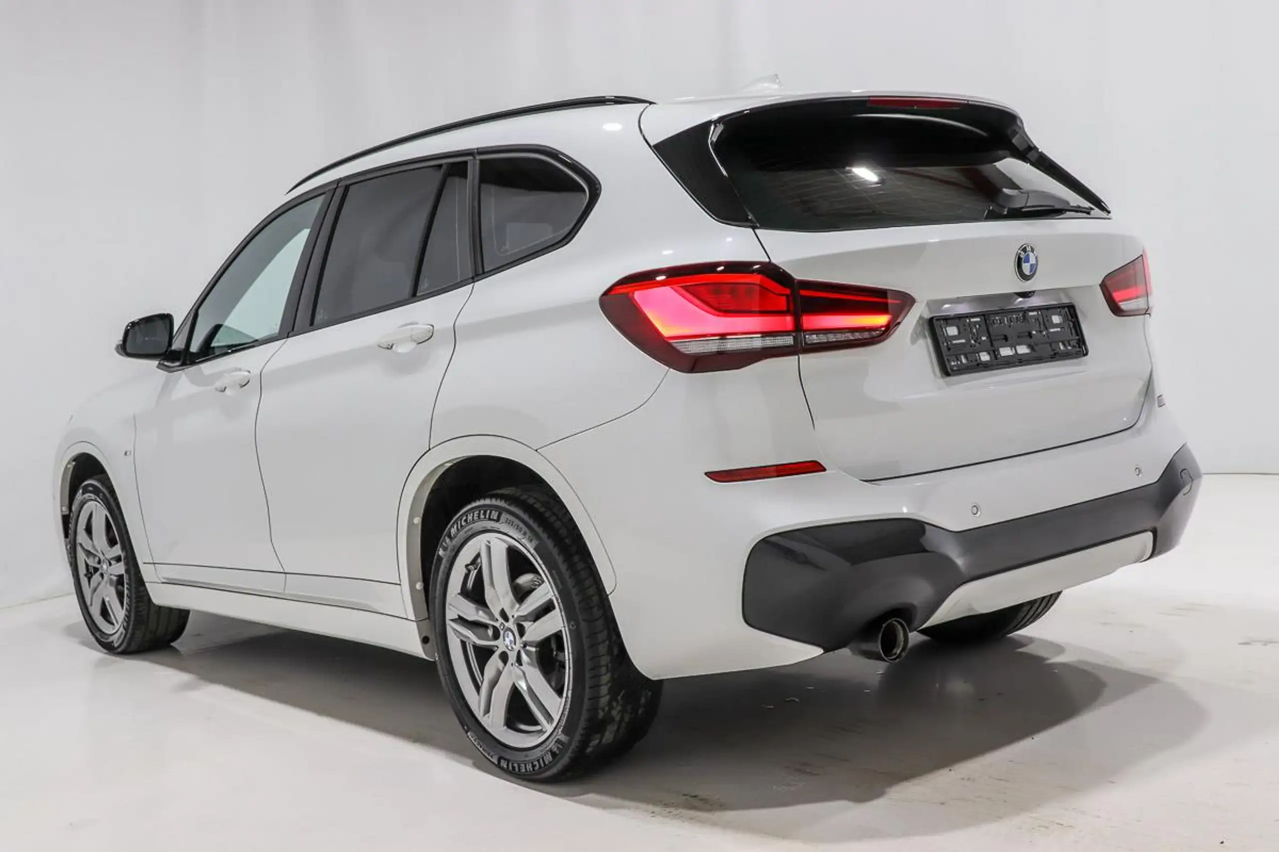 BMW - X1