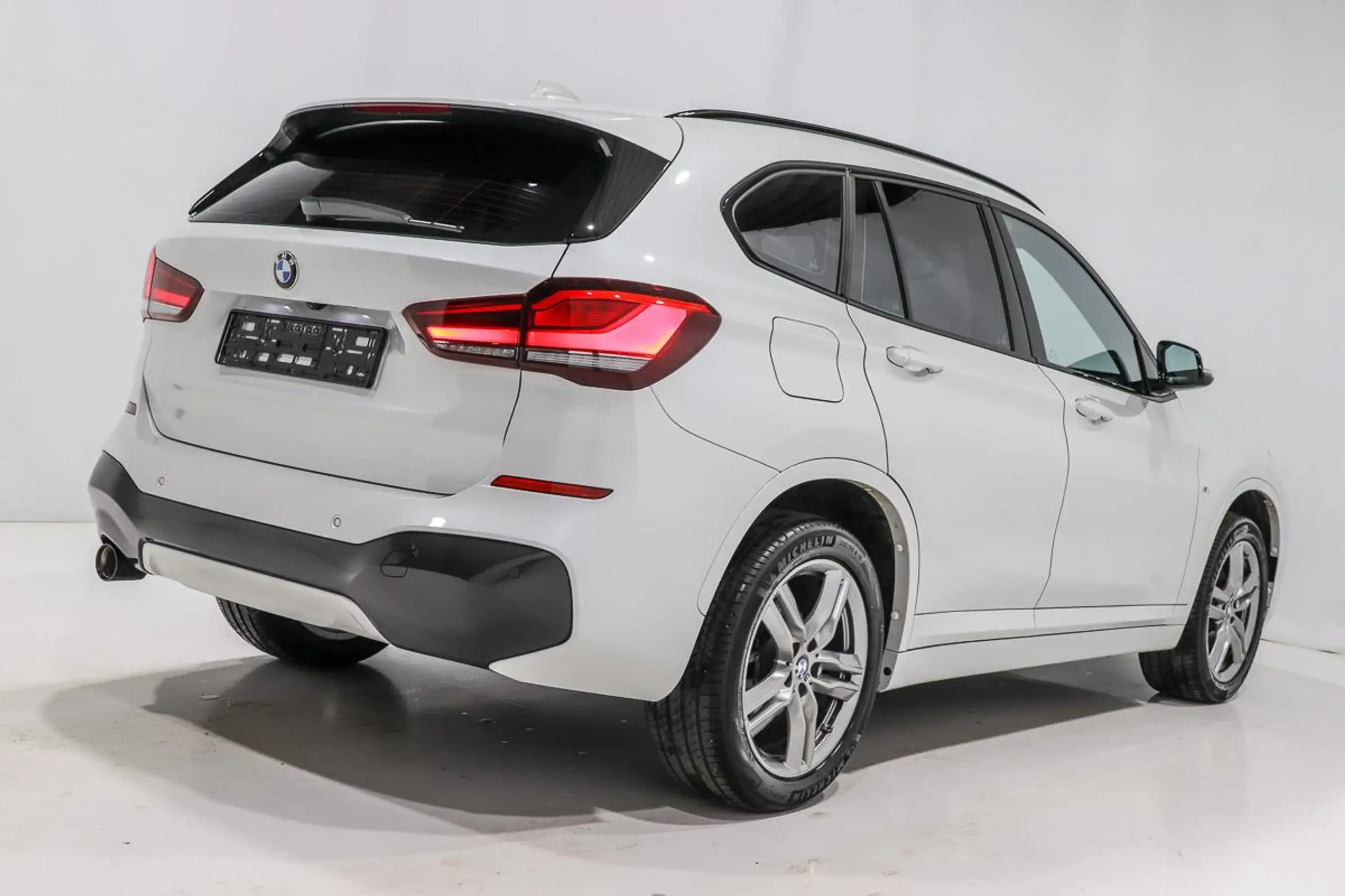 BMW - X1