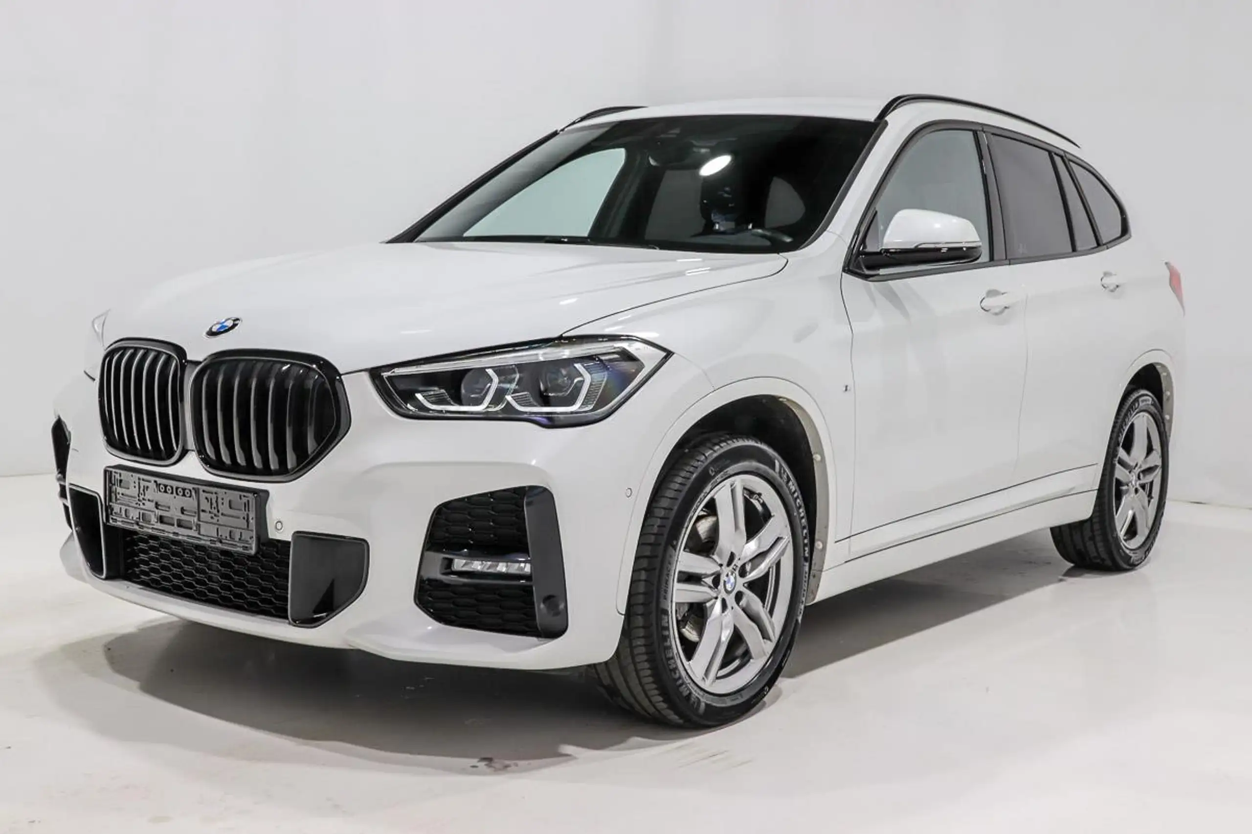 BMW - X1