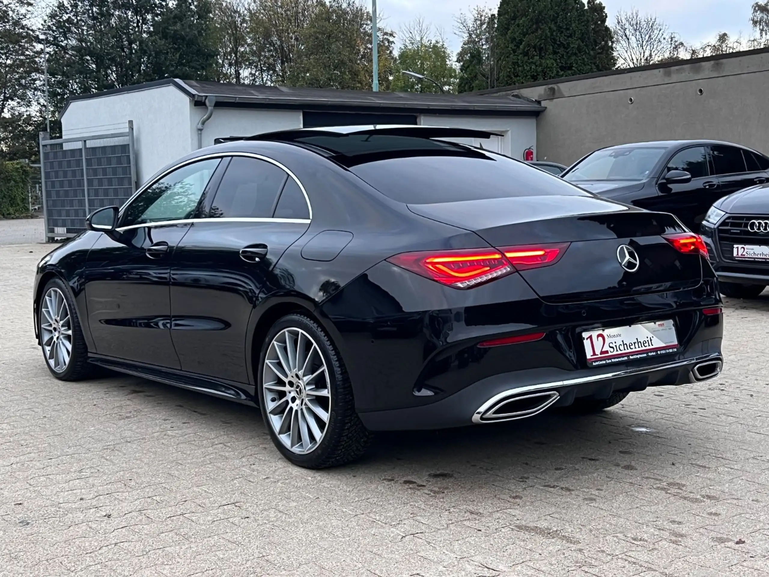 Mercedes-Benz - CLA 220