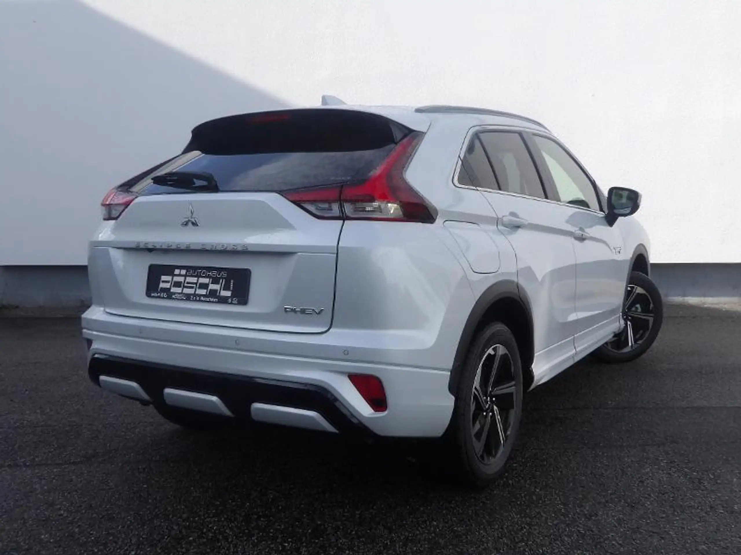 Mitsubishi - Eclipse Cross