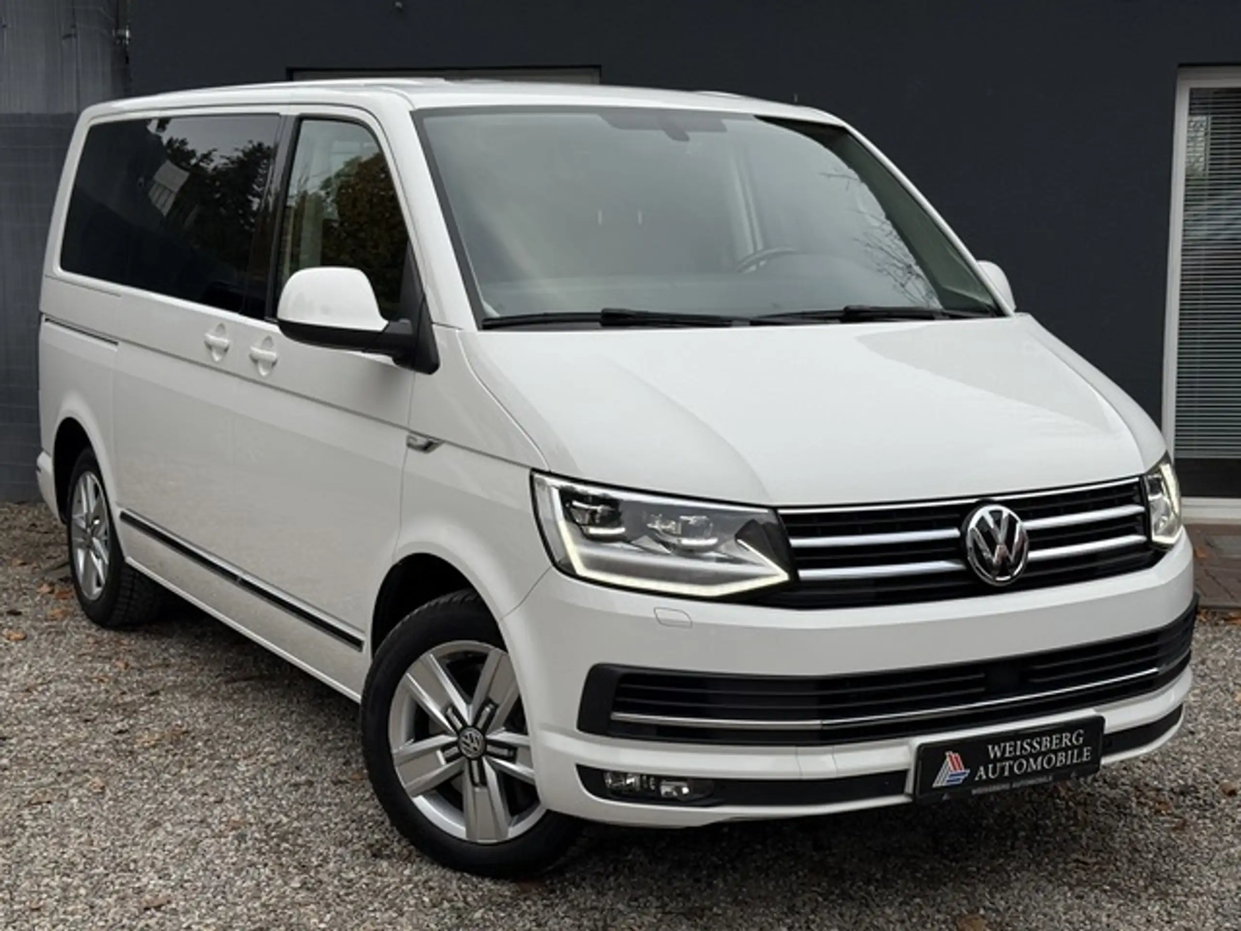 Volkswagen - T6 Multivan