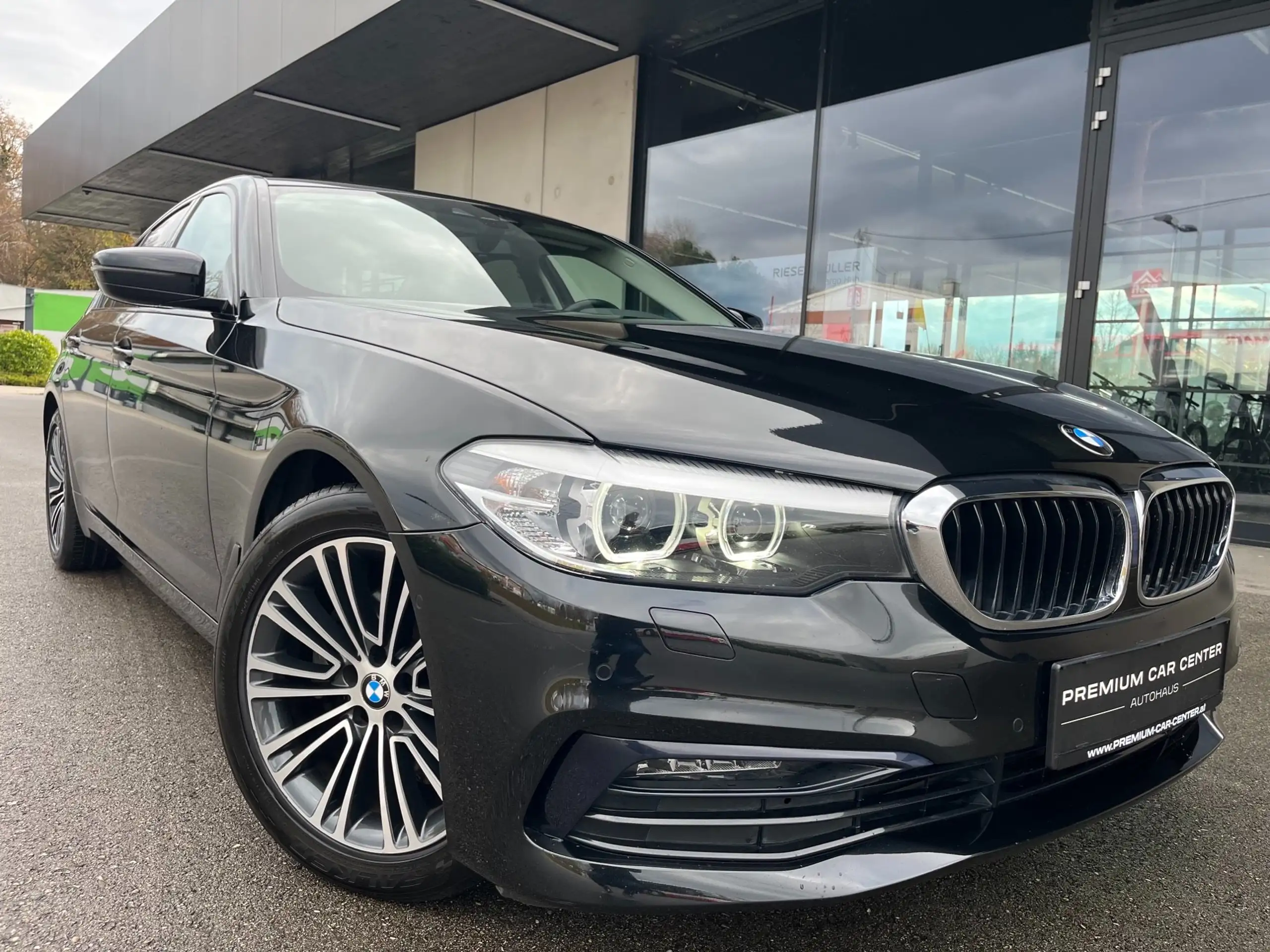 BMW 520 2019