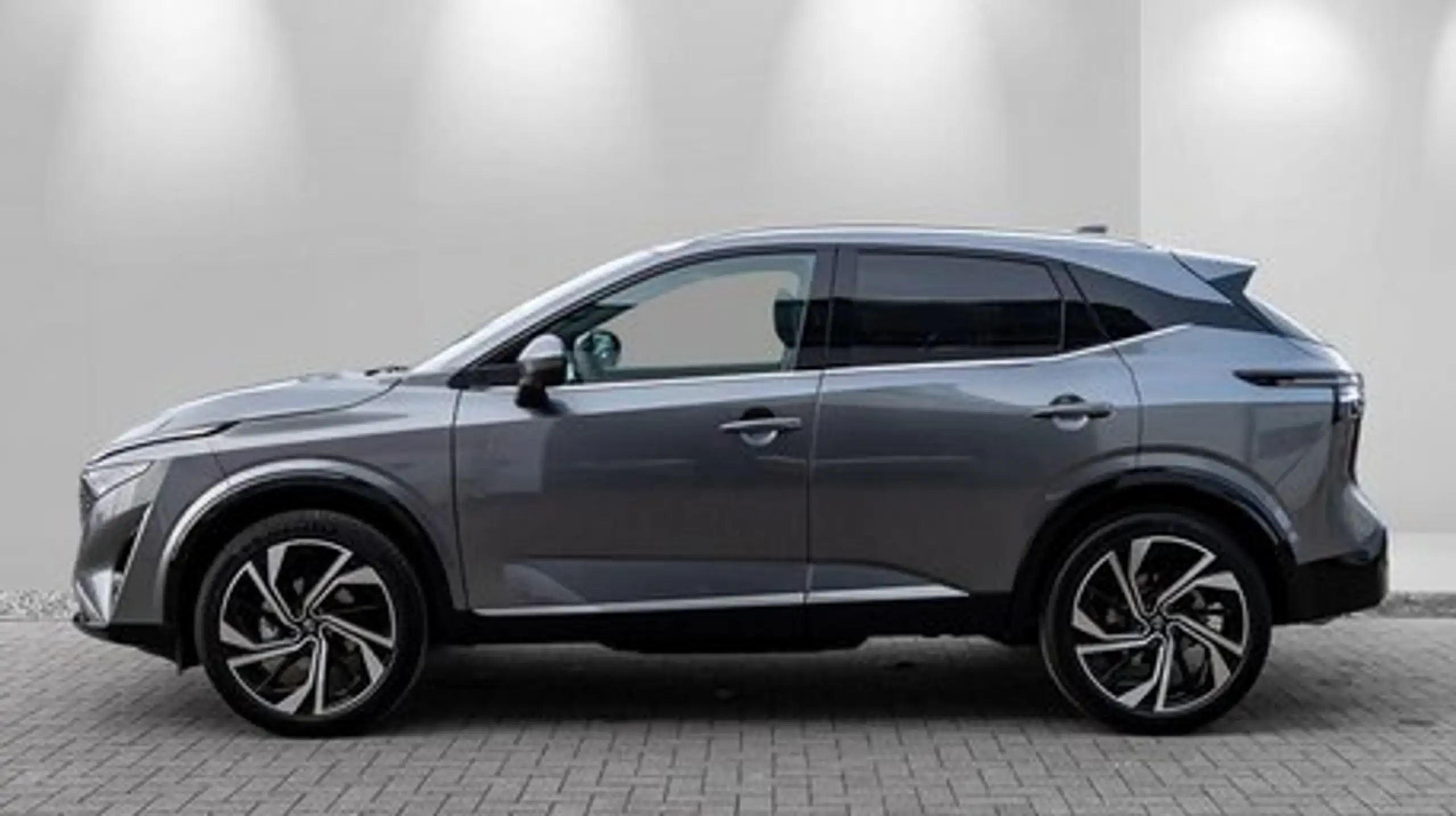 Nissan - Qashqai