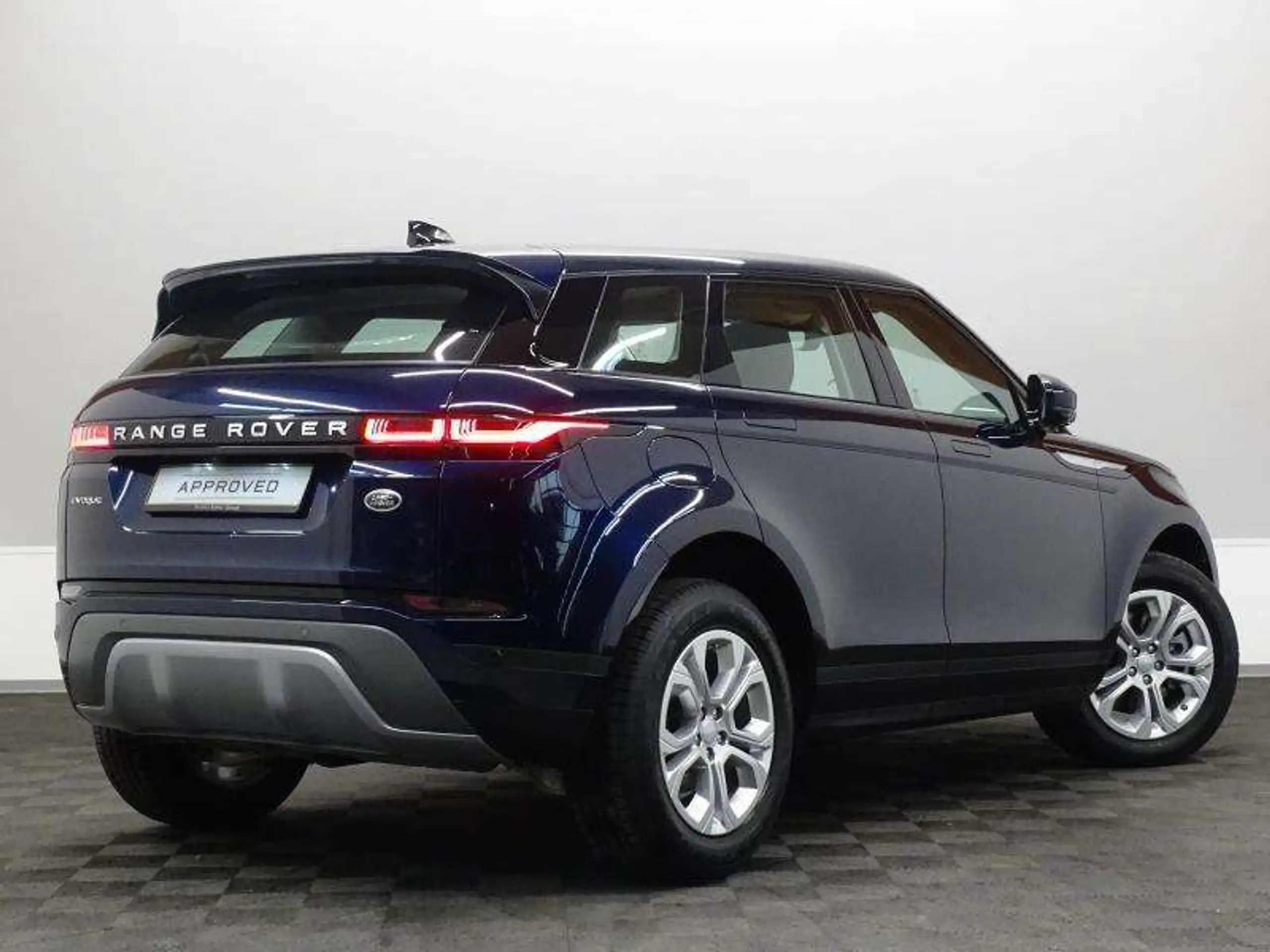 Land Rover - Range Rover Evoque