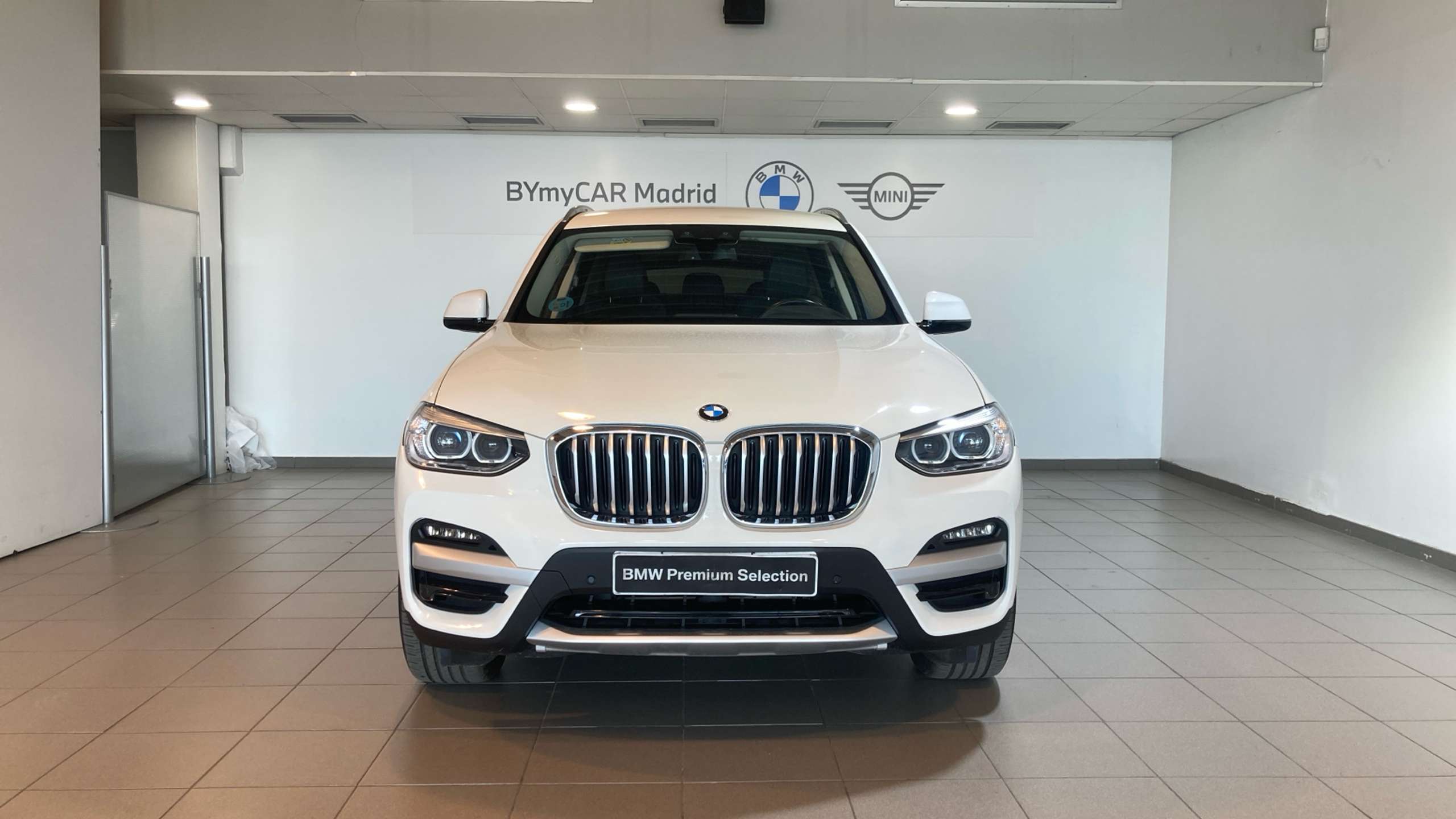 BMW - X3