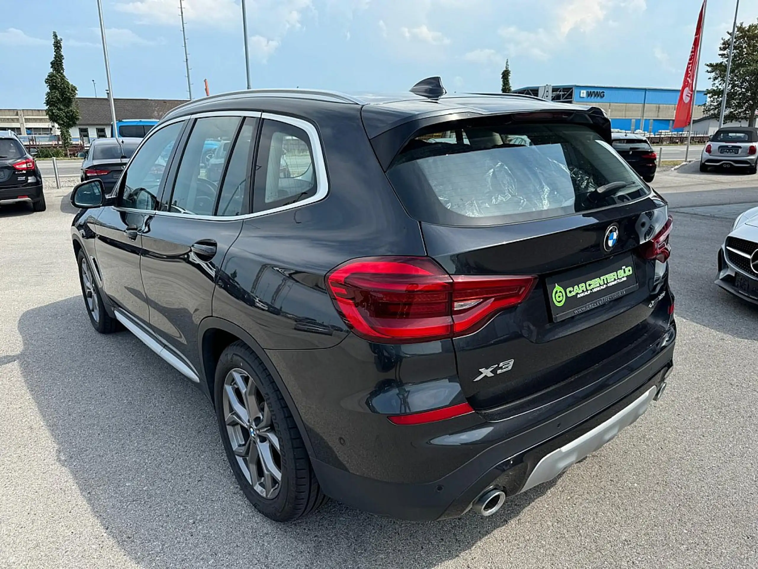 BMW - X3