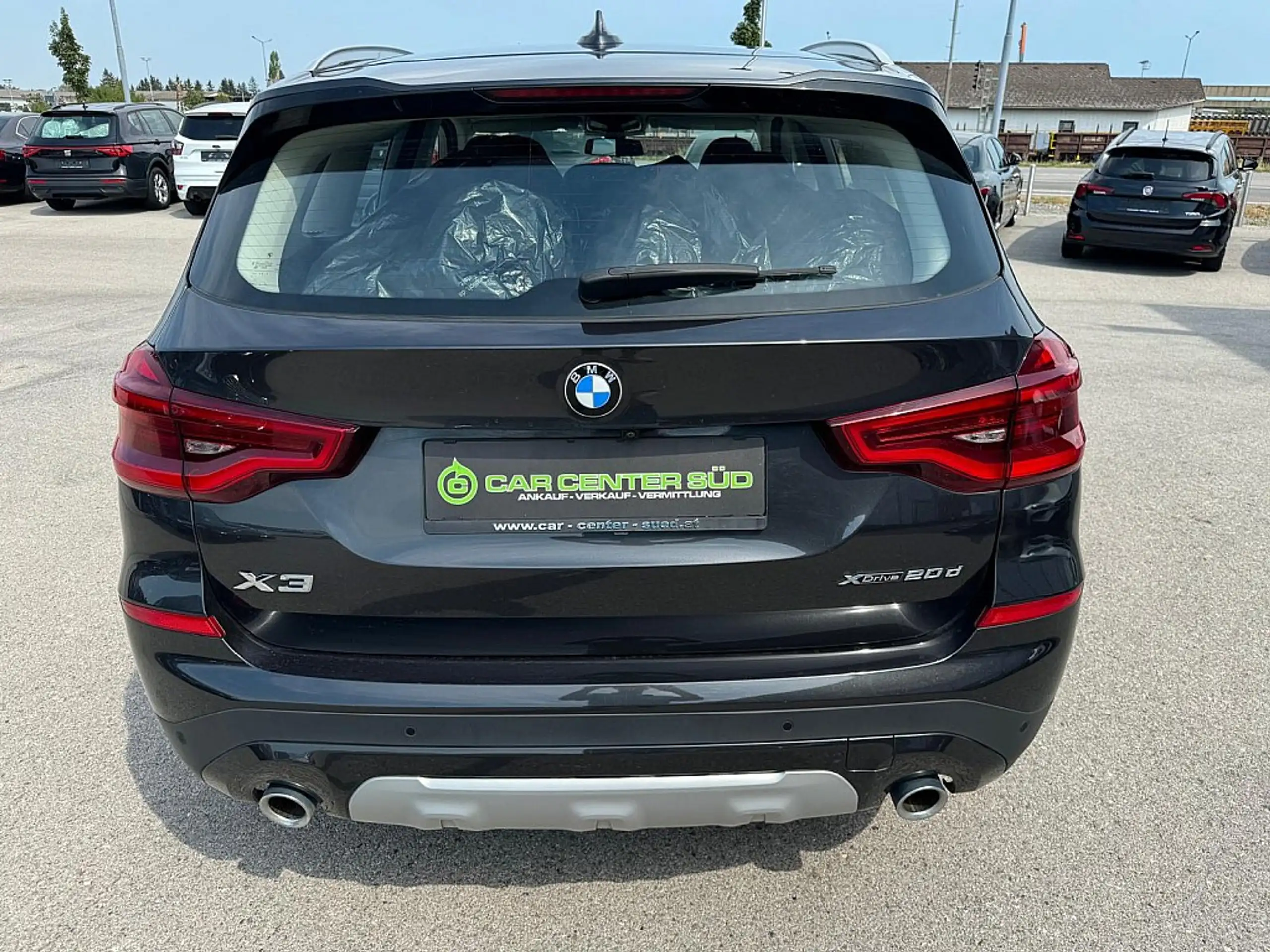 BMW - X3