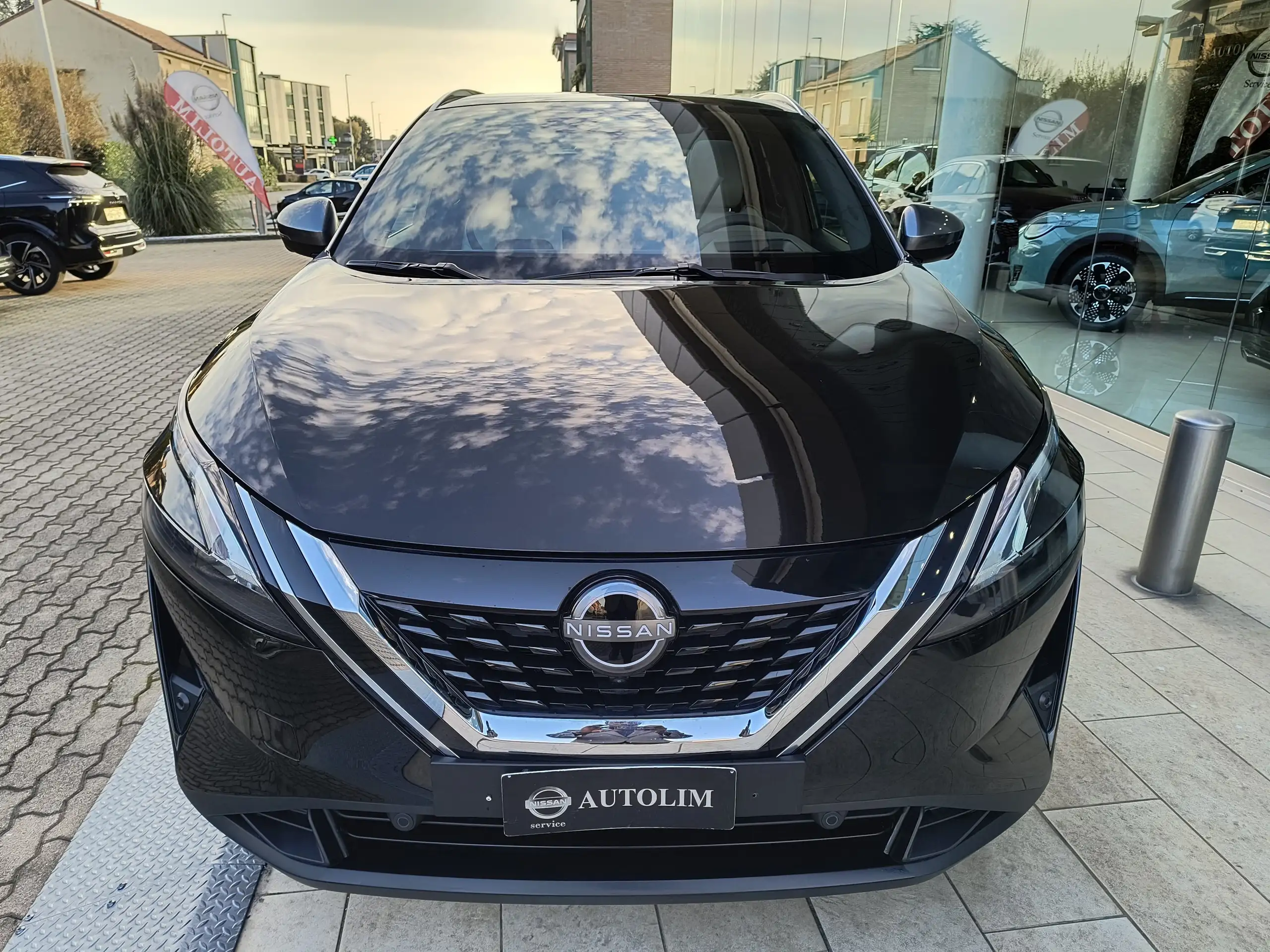 Nissan - Qashqai